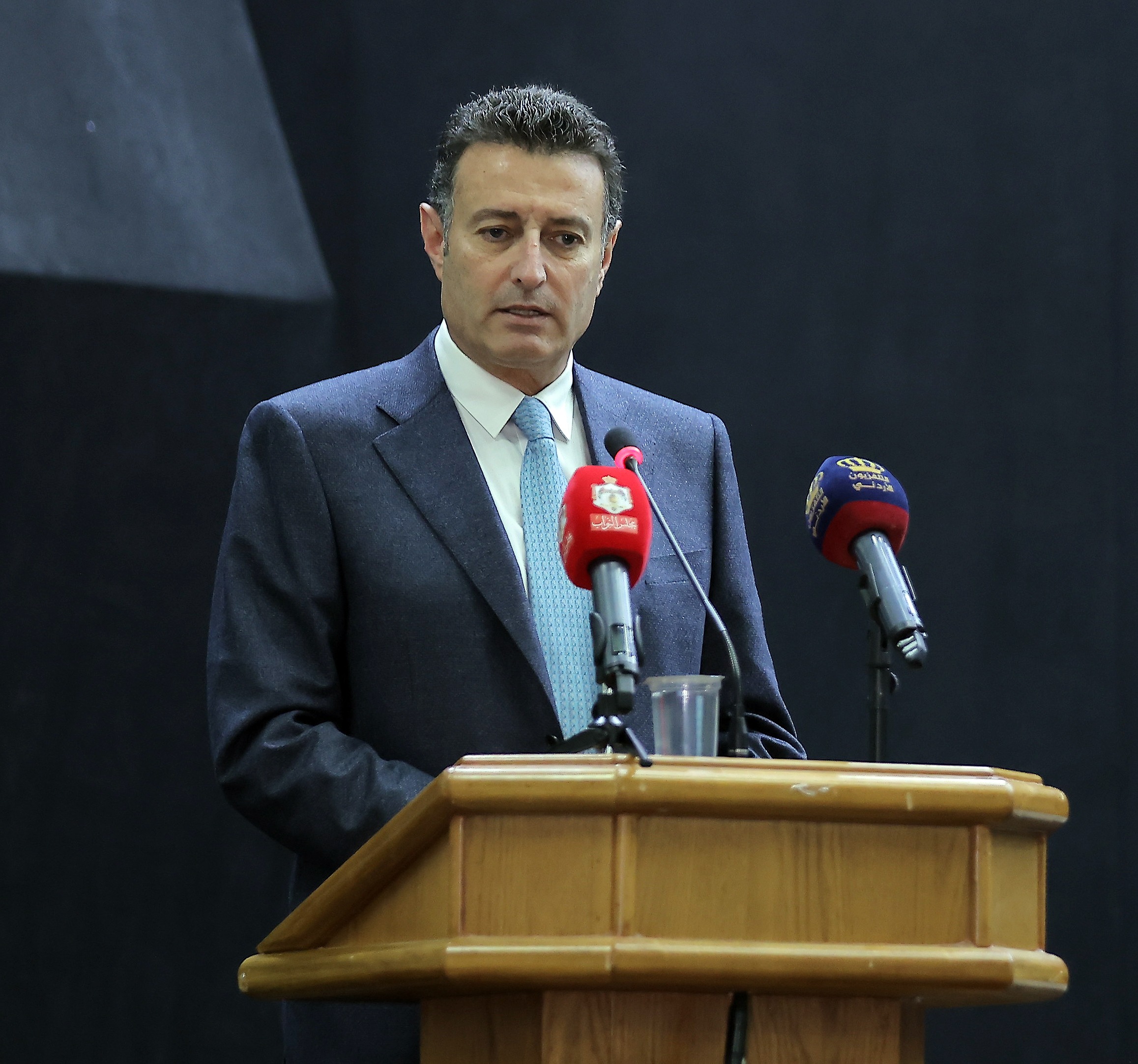 Madar Al-Saa Images 0.3205385406987158