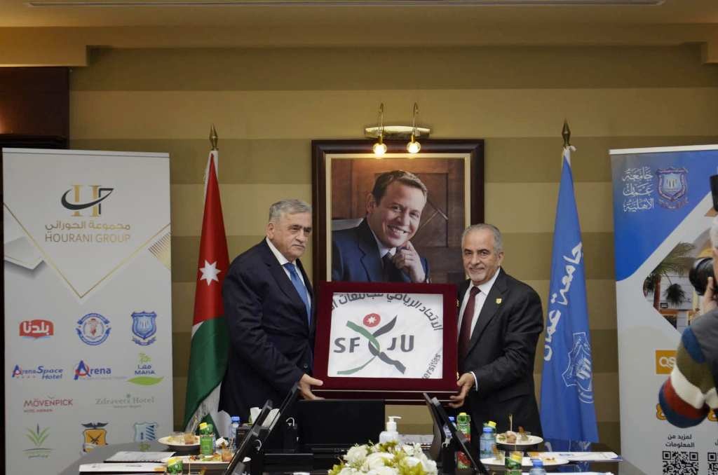 Madar Al-Saa Images 0.31735722214229356