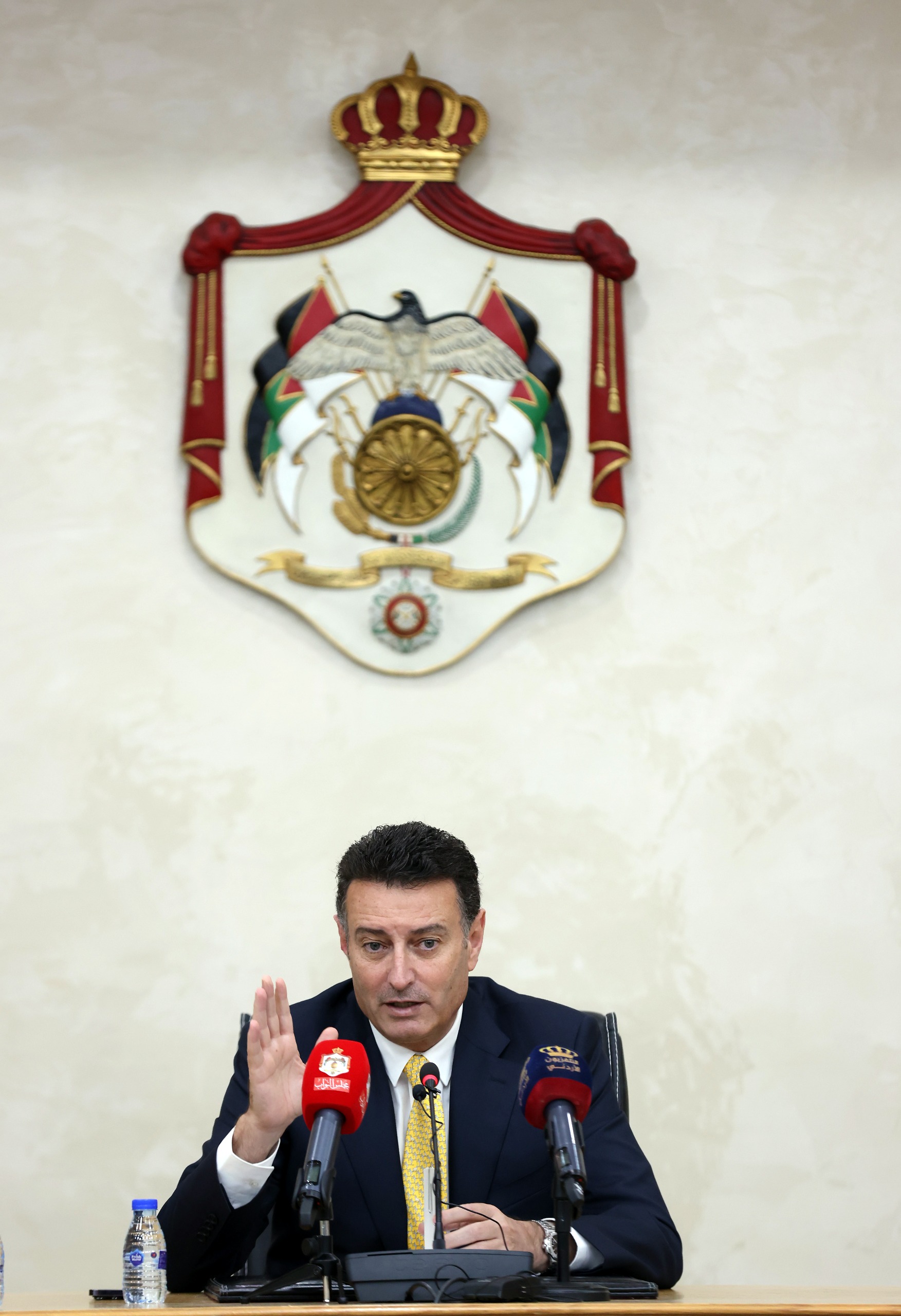 Madar Al-Saa Images 0.29551369512028103