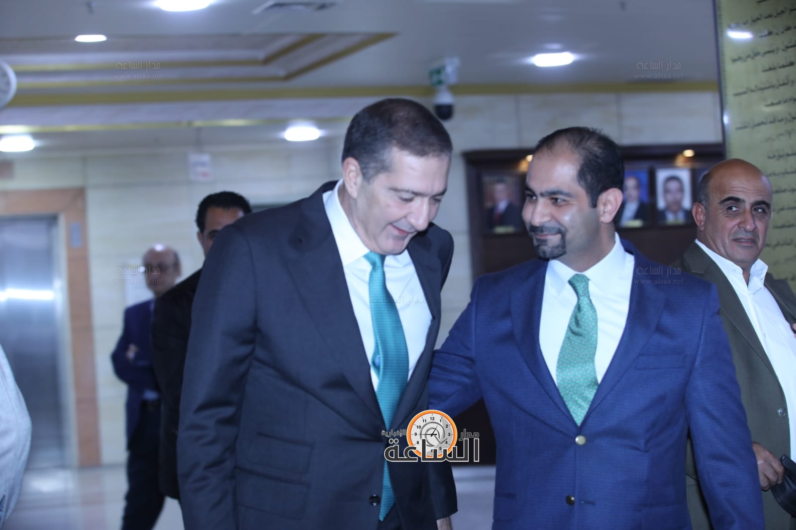 Madar Al-Saa Images 0.5140882552816359