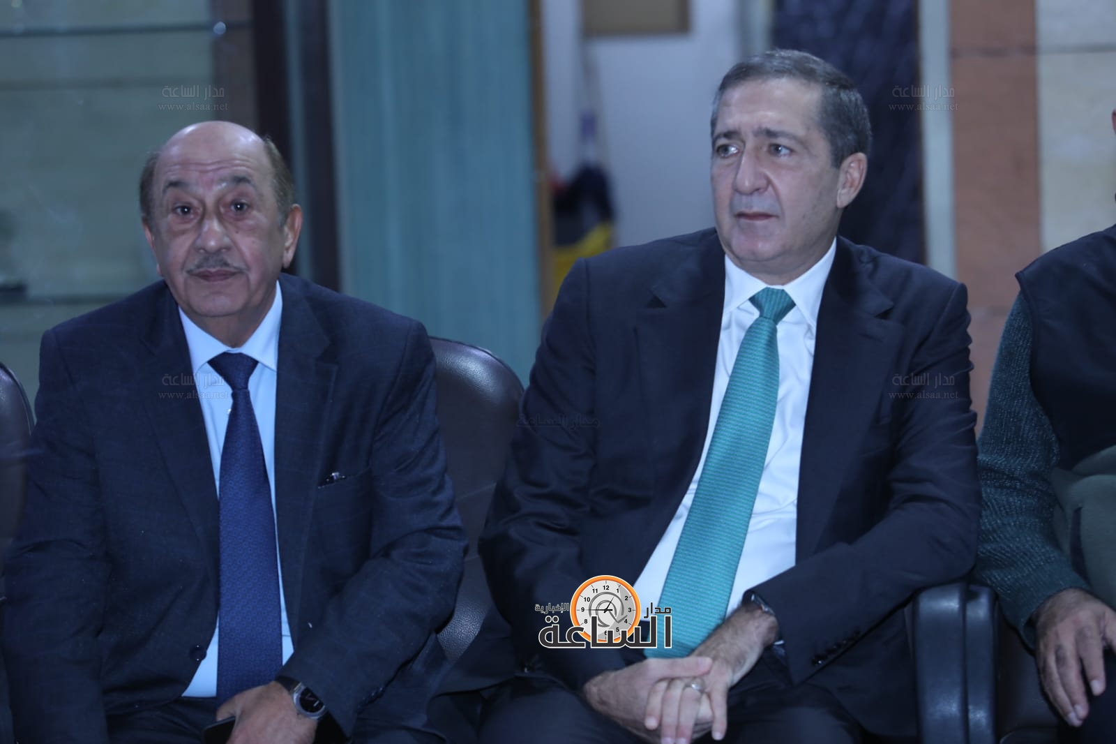 Madar Al-Saa Images 0.14866416449490139