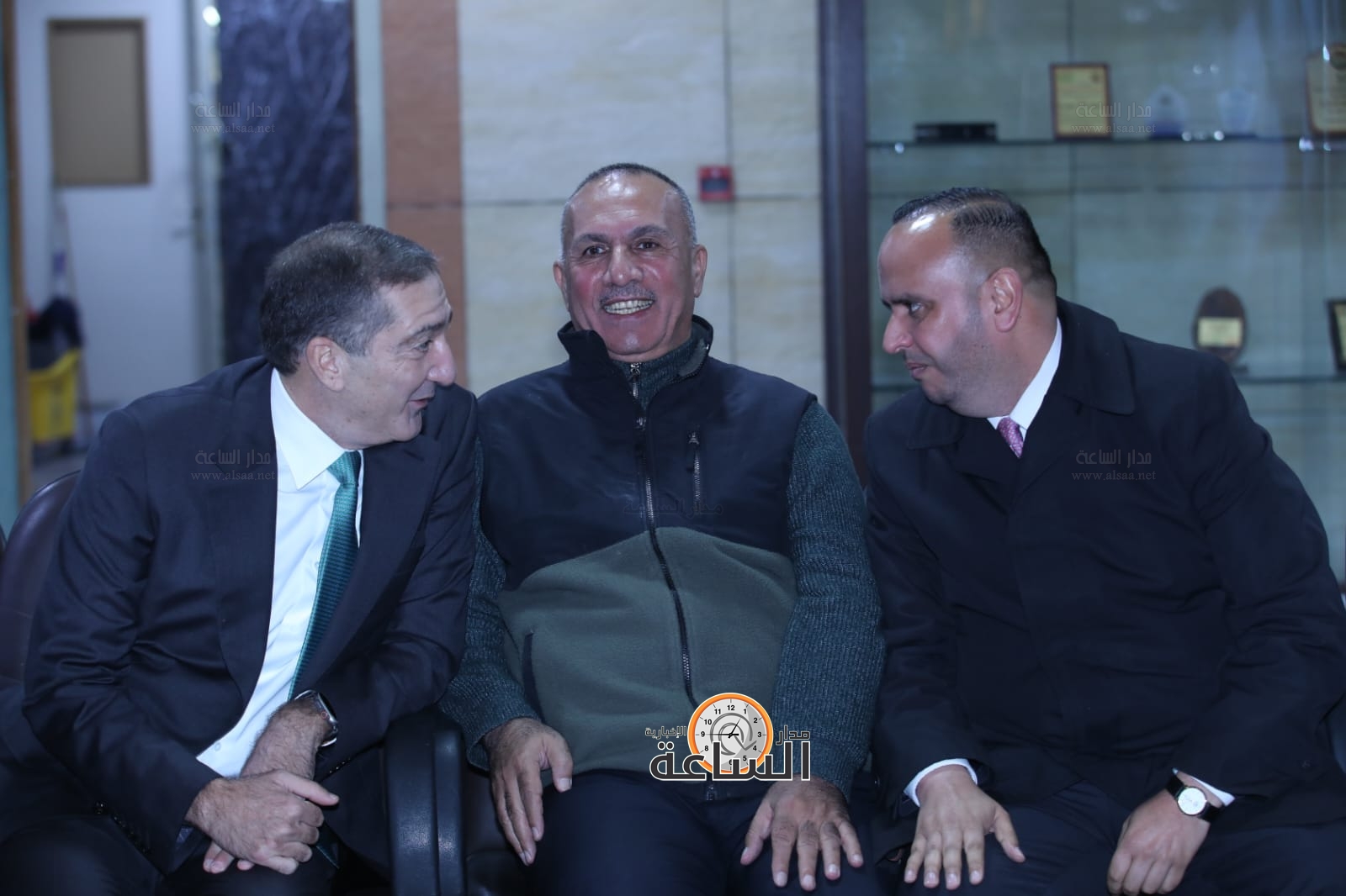 Madar Al-Saa Images 0.9461390054078134