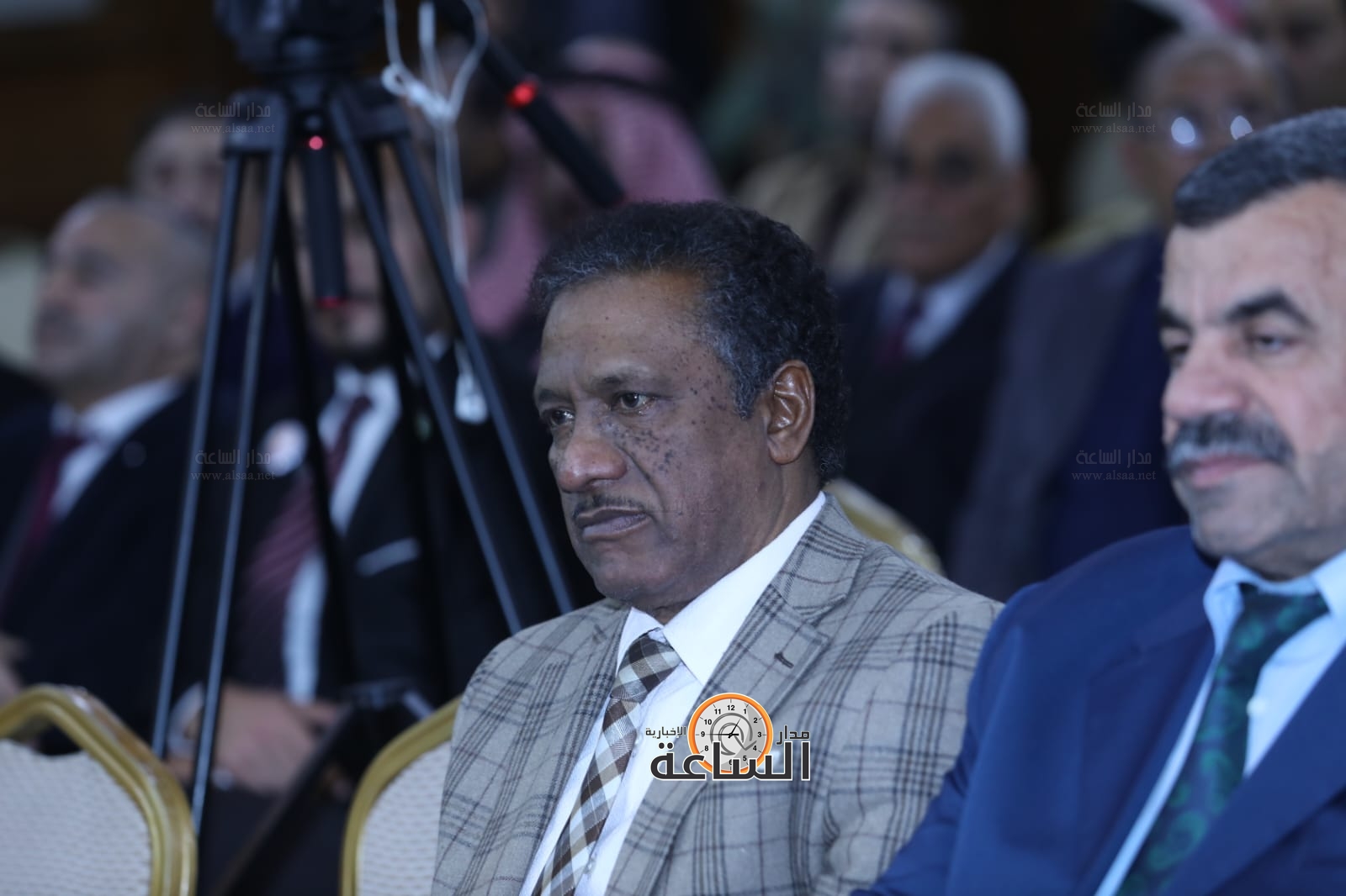 Madar Al-Saa Images 0.580943388199852