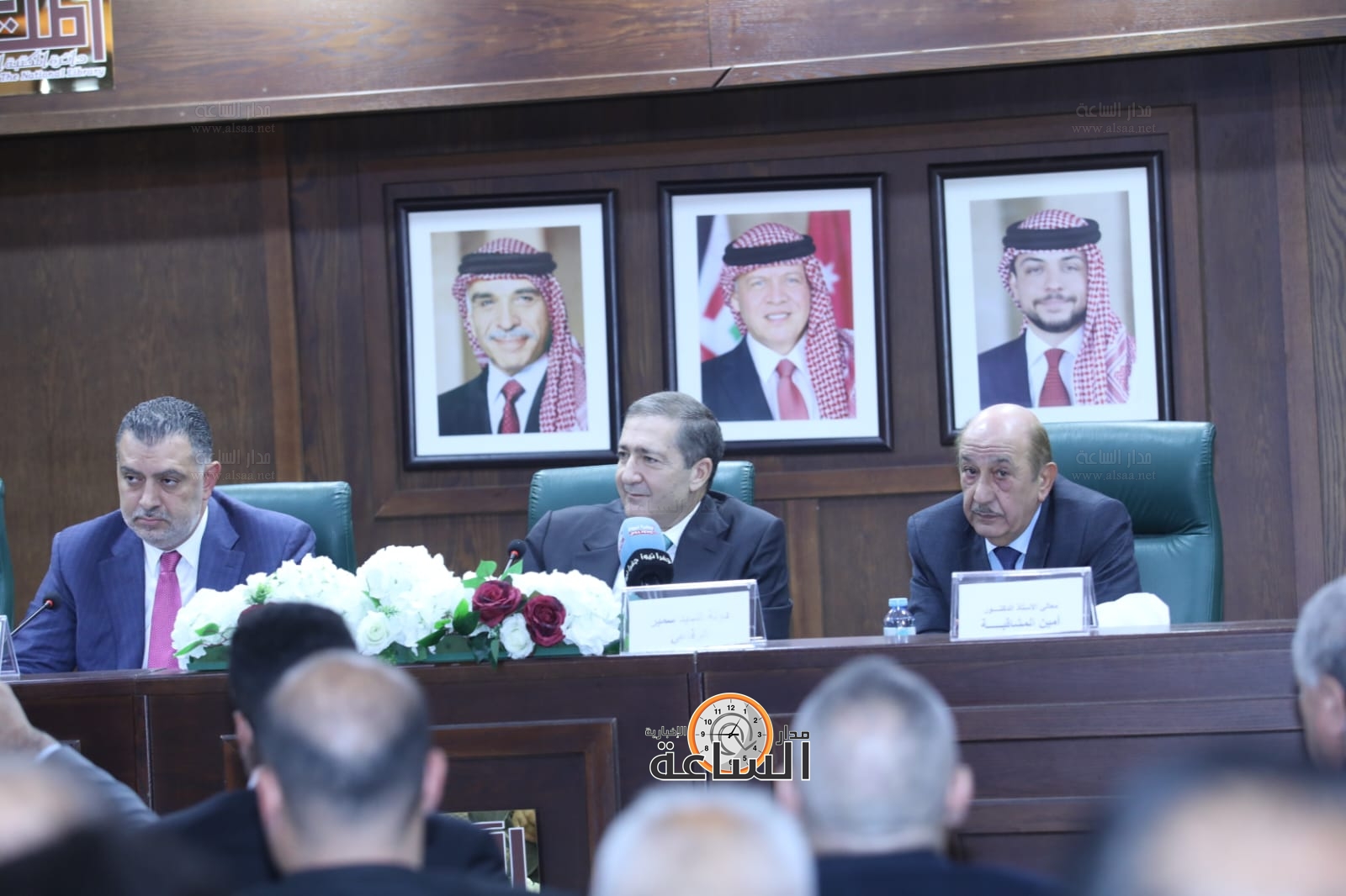 Madar Al-Saa Images 0.24075243063424412