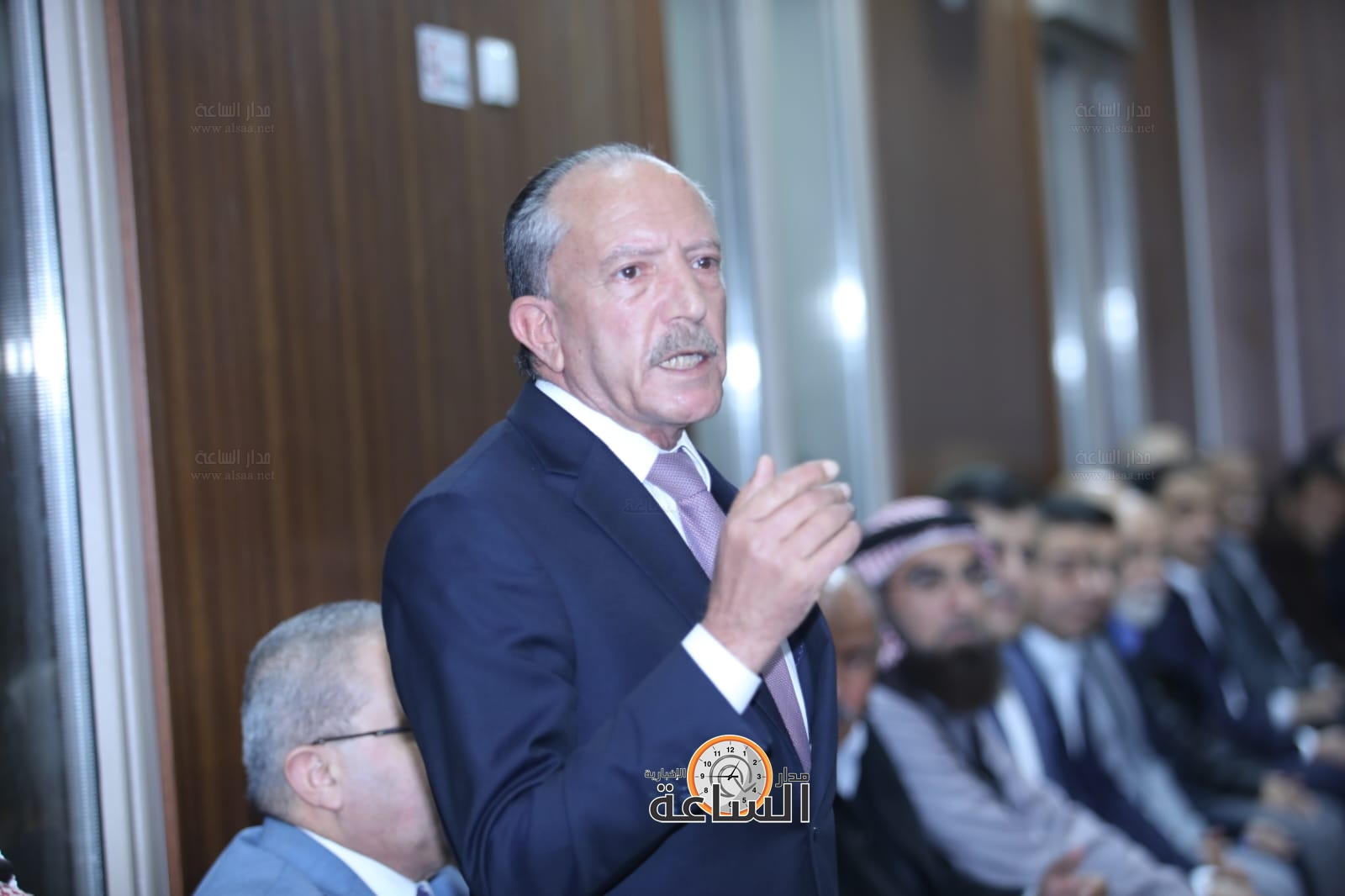 Madar Al-Saa Images 0.3949471159590423