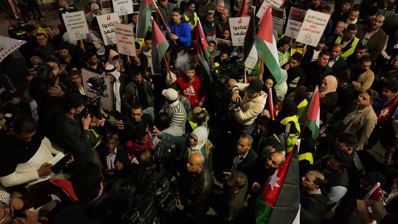 Madar Al-Saa Images 0.6445206588186959