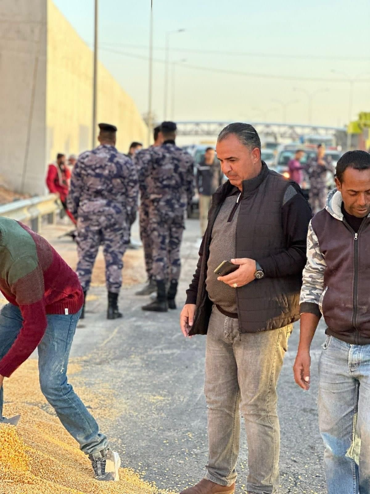 Madar Al-Saa Images 0.3043256956864775