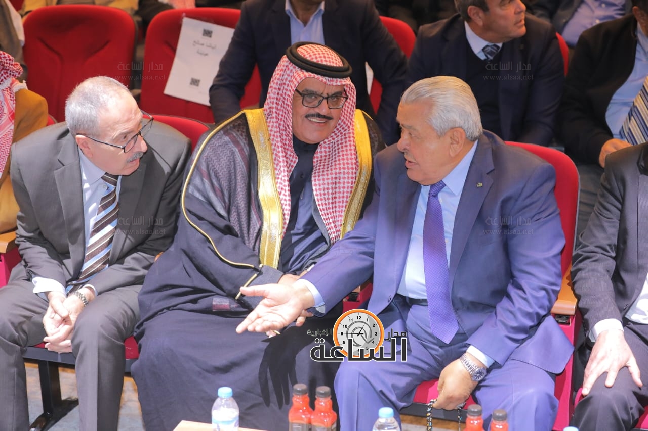 Madar Al-Saa Images 0.8076570296147607