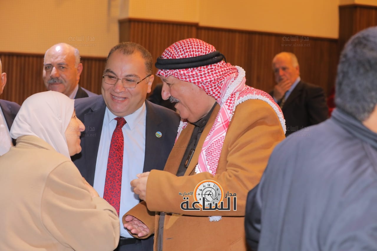 Madar Al-Saa Images 0.8222832080380198