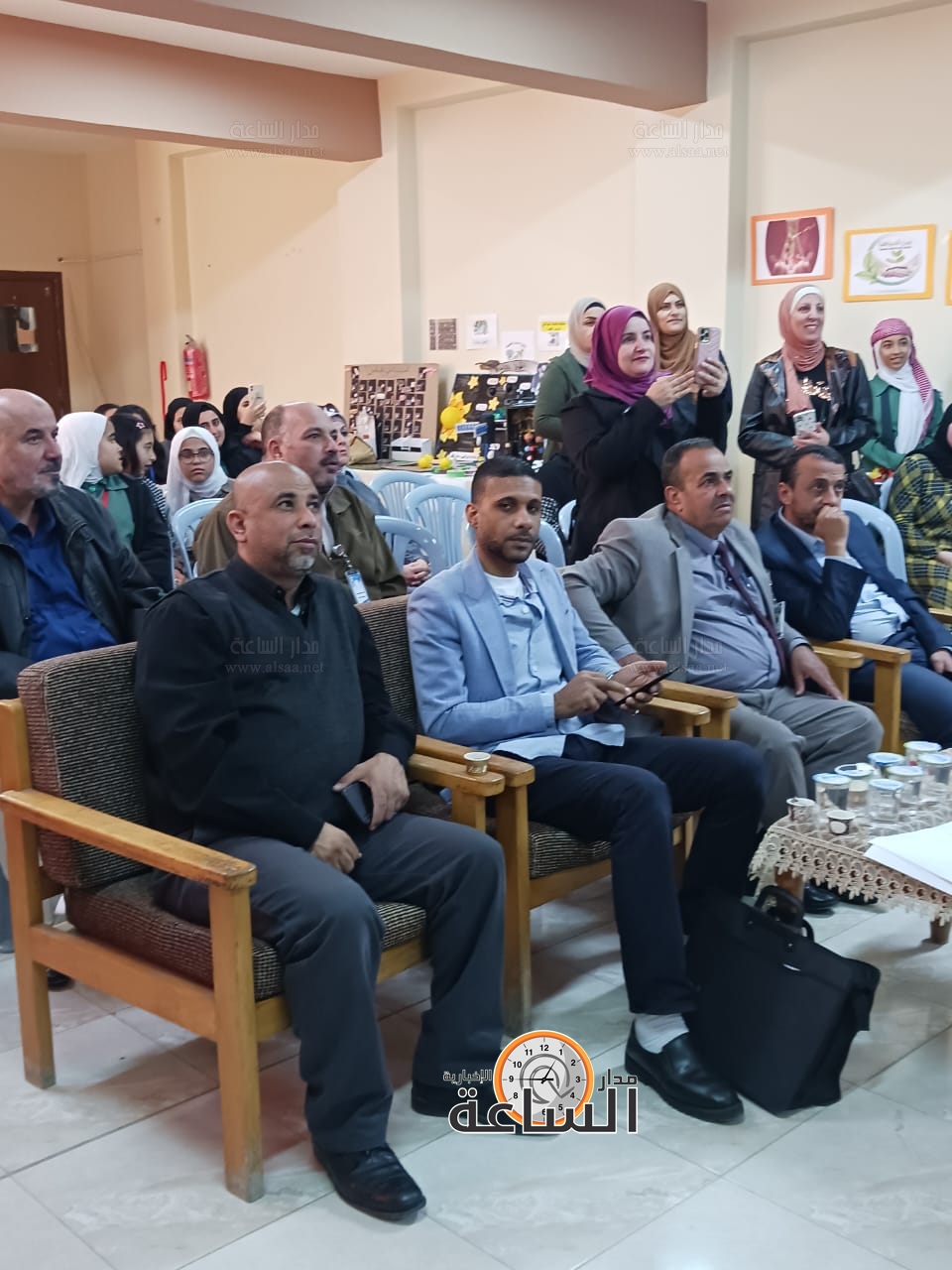 Madar Al-Saa Images 0.35796156227573817