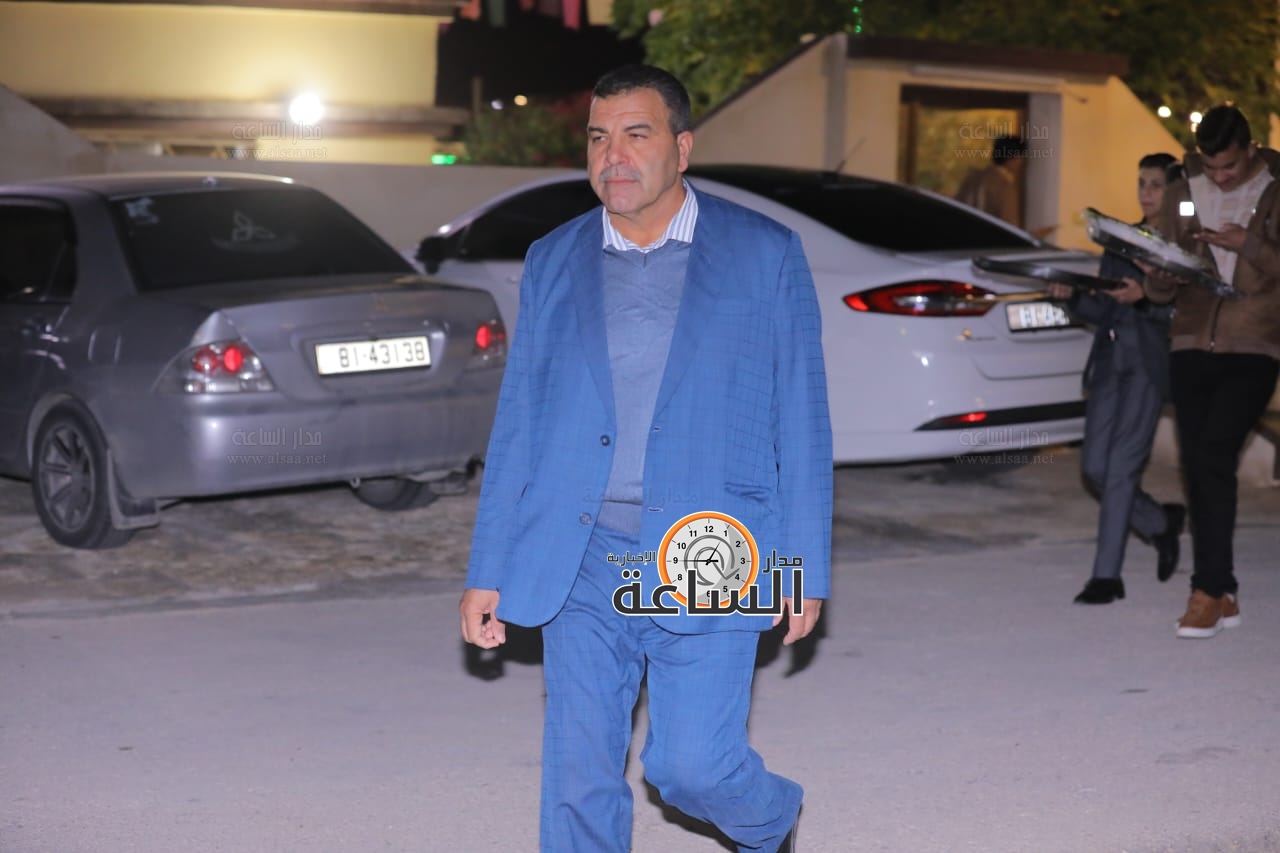 Madar Al-Saa Images 0.789936550626485