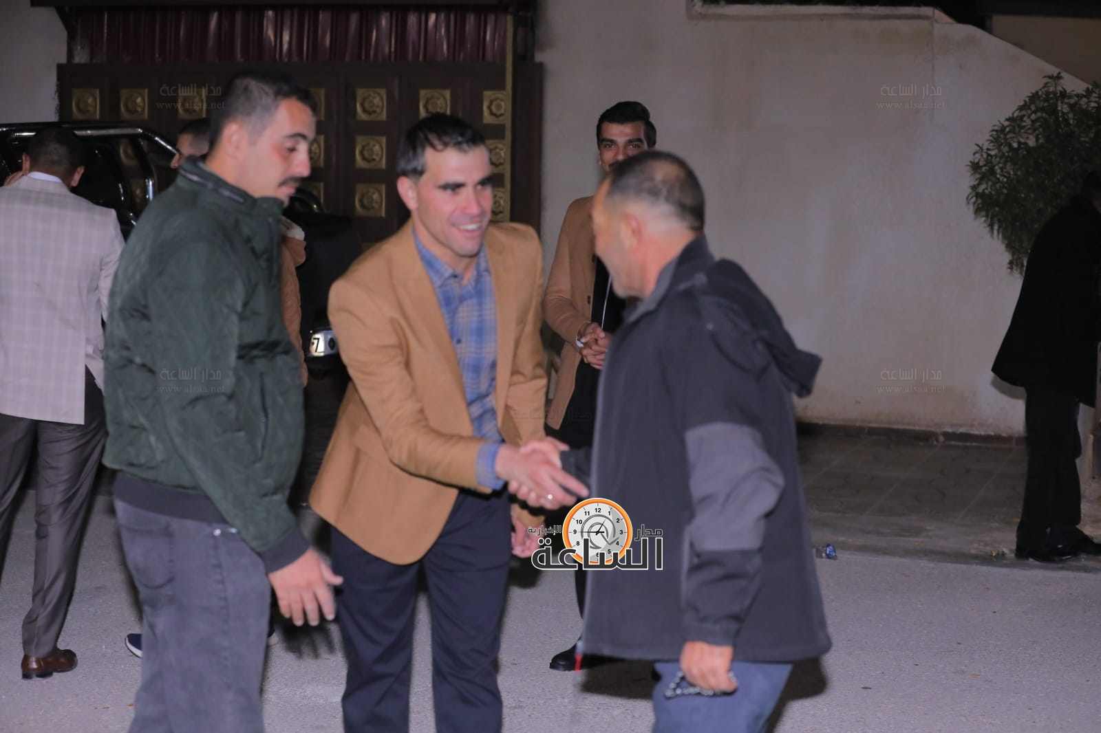 Madar Al-Saa Images 0.2679350359500672