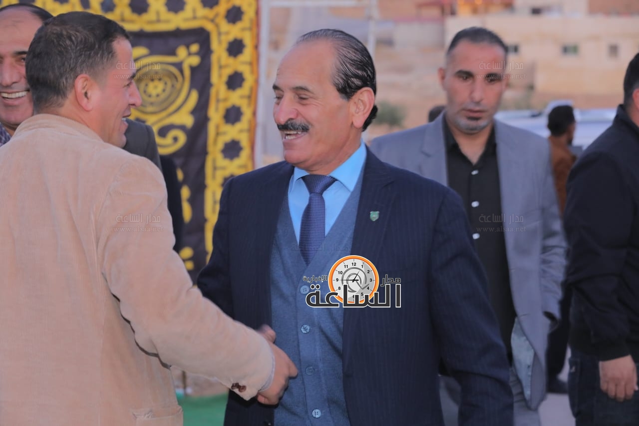 Madar Al-Saa Images 0.8442520235023219