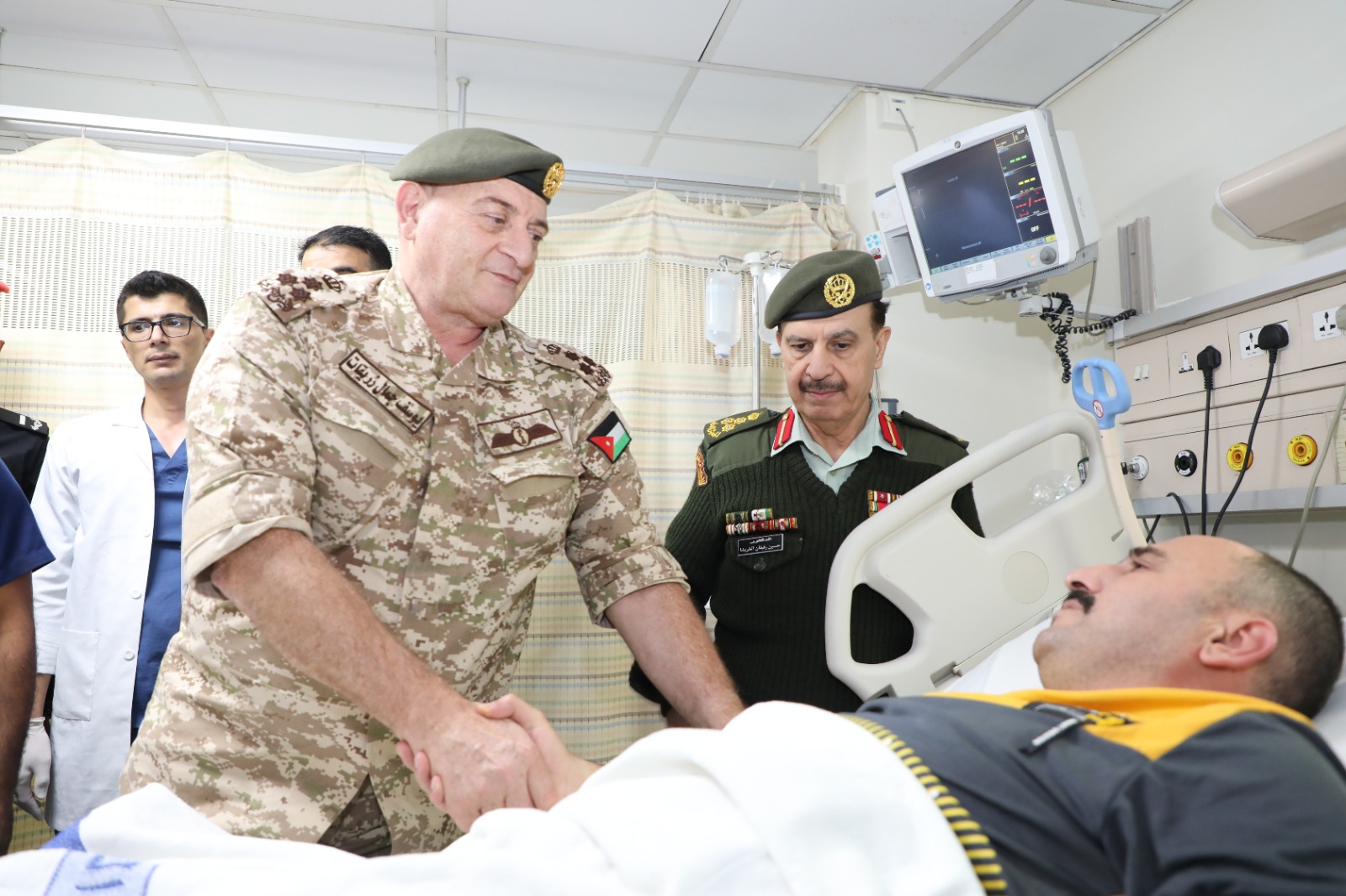 Madar Al-Saa Images 0.9958089987109919