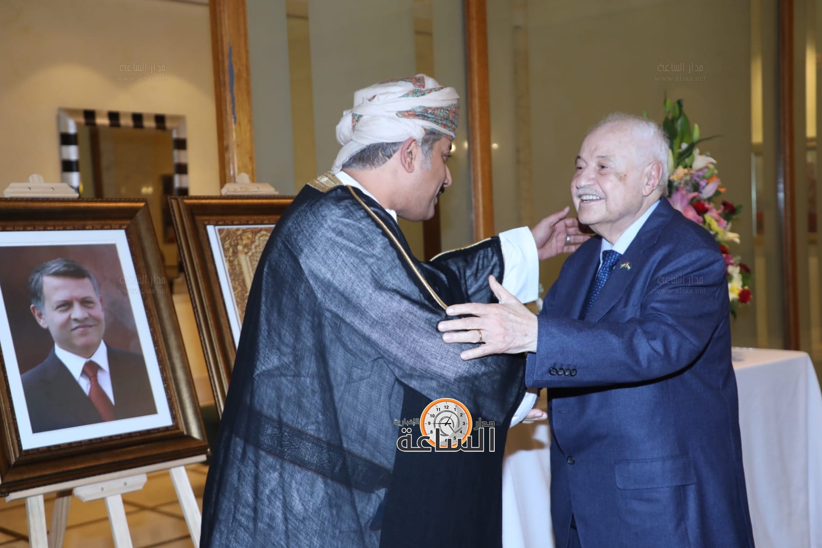 Madar Al-Saa Images 0.9614553077453591