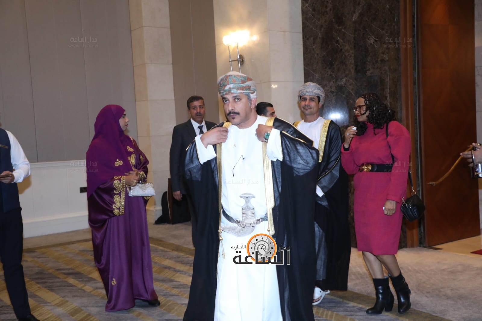 Madar Al-Saa Images 0.428787483496734