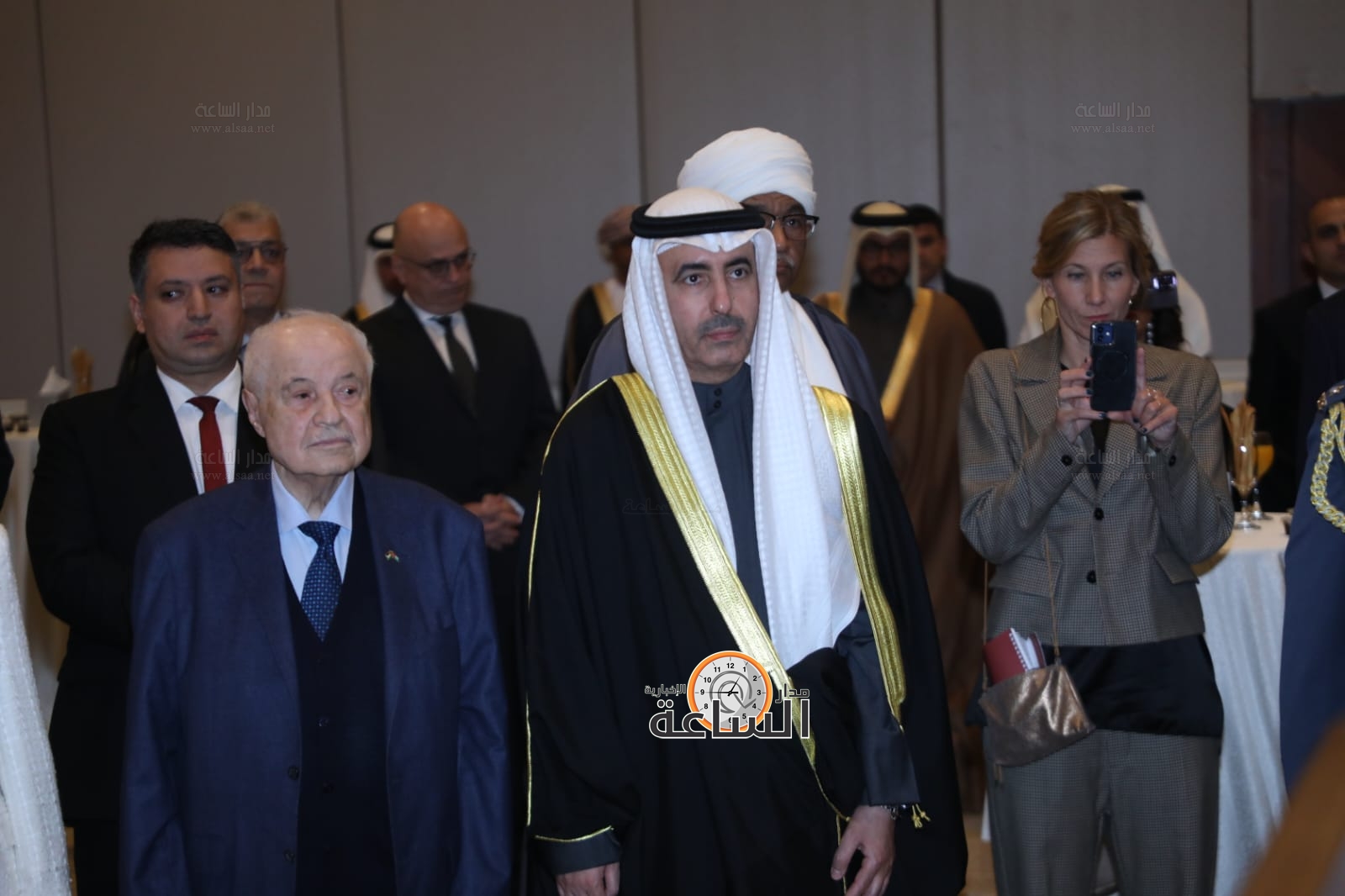 Madar Al-Saa Images 0.09784266085470938