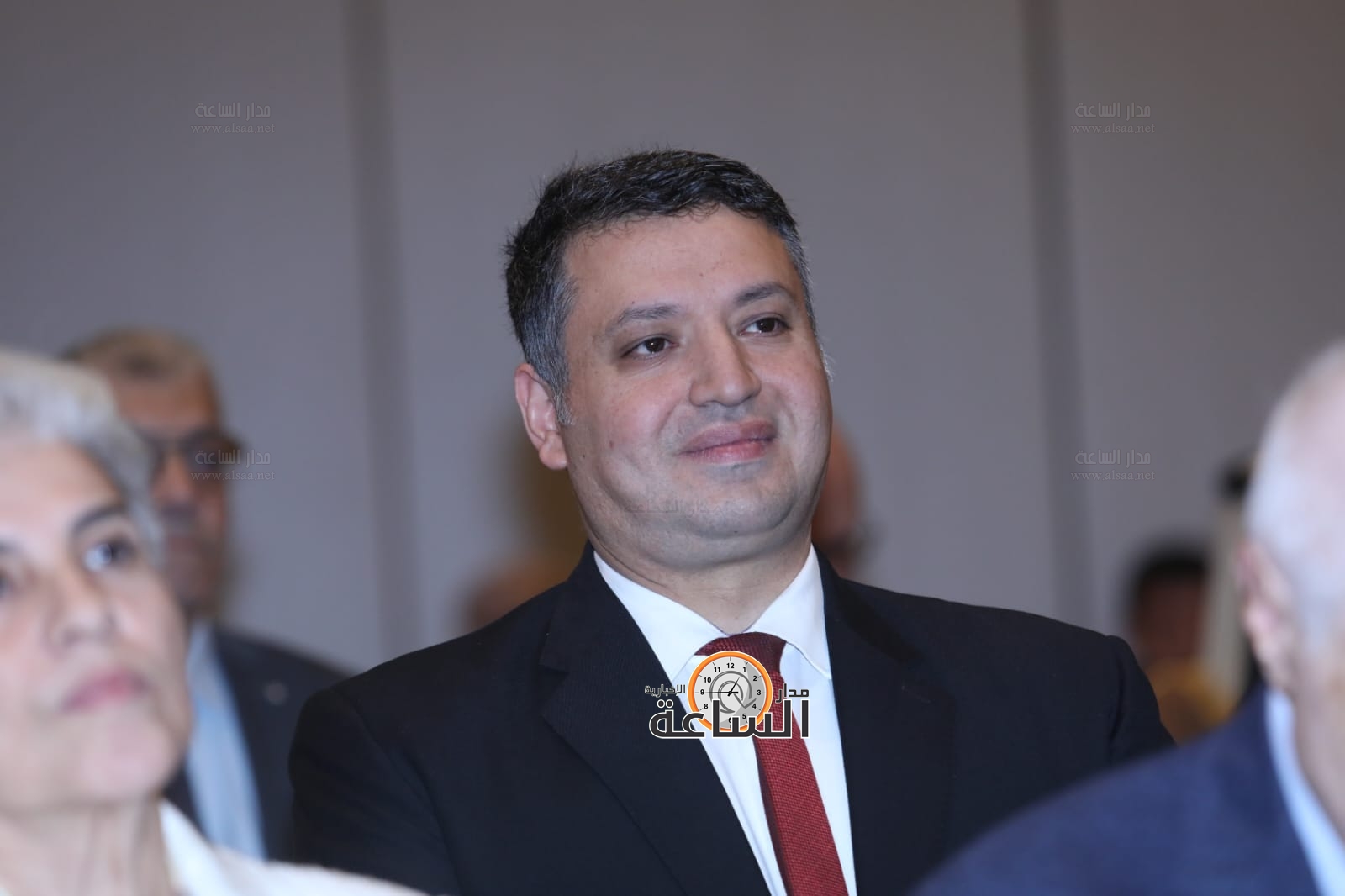 Madar Al-Saa Images 0.9820947676200535