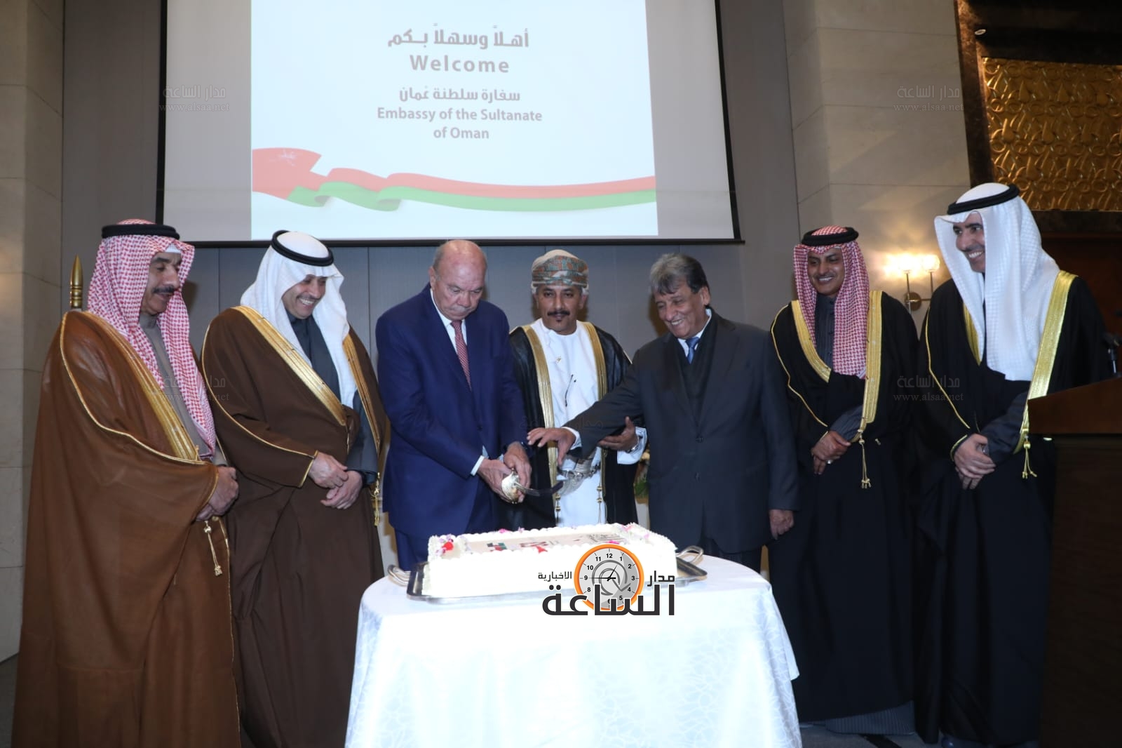 Madar Al-Saa Images 0.9329649626785517