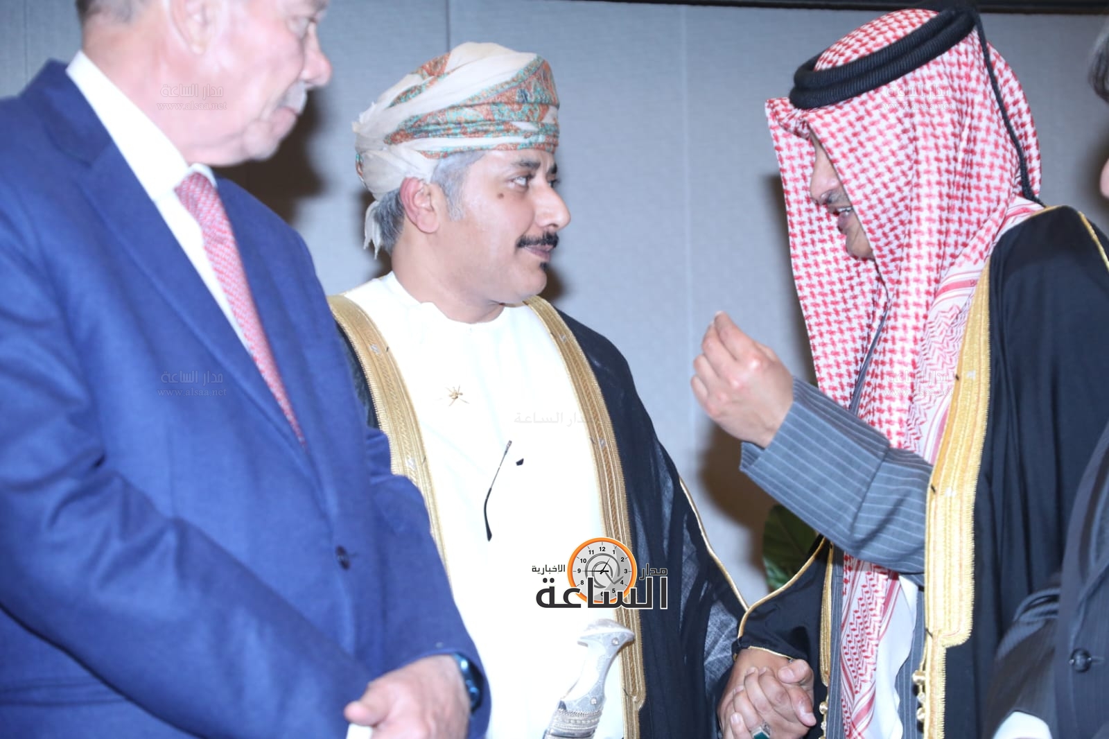 Madar Al-Saa Images 0.9033024568867765