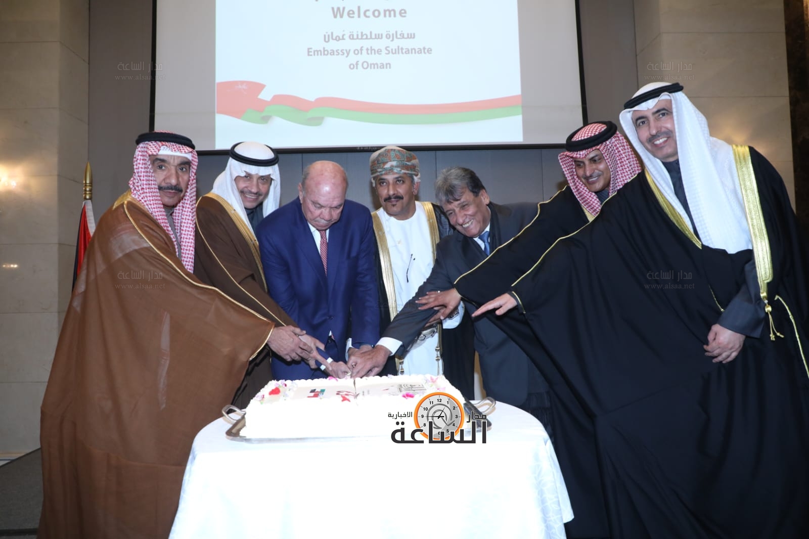 Madar Al-Saa Images 0.17541851230576166