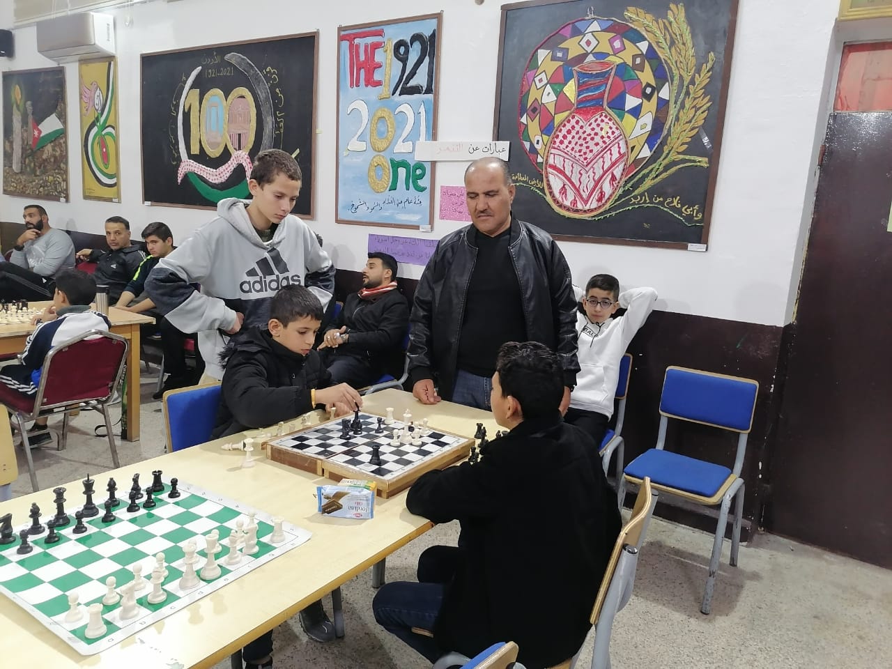 Madar Al-Saa Images 0.08407446906158444