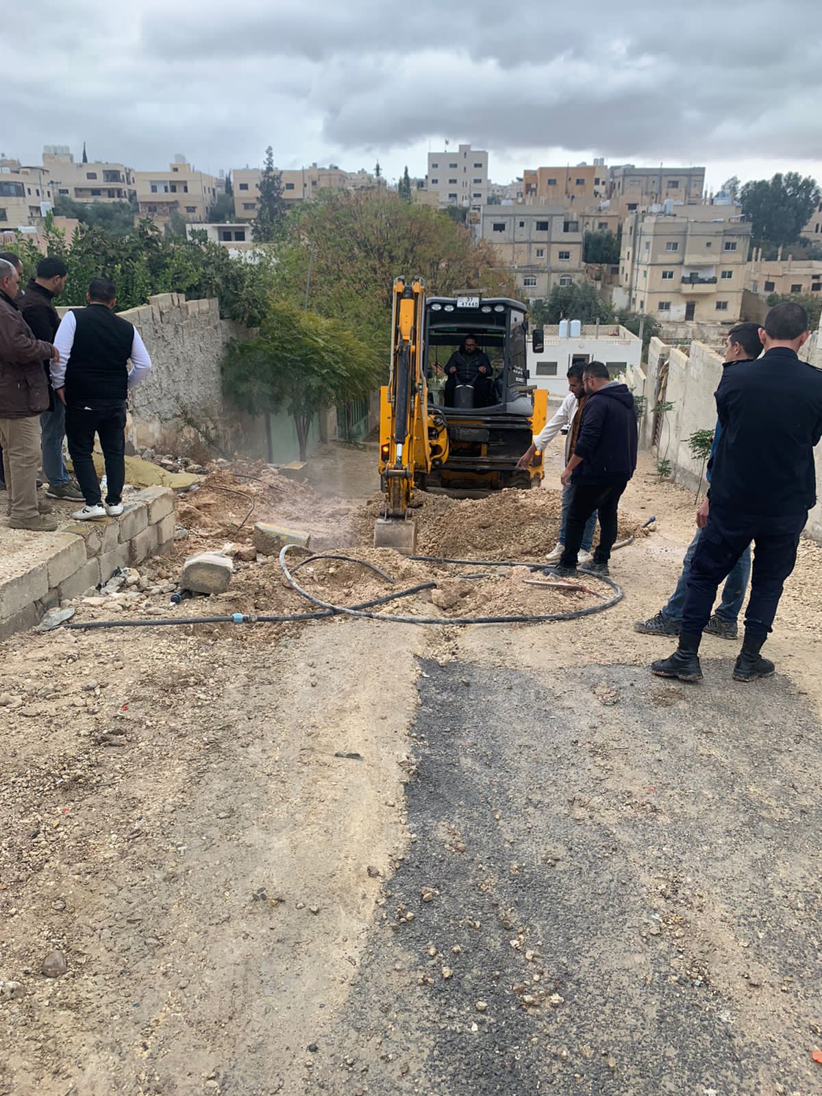 Madar Al-Saa Images 0.542345974686131