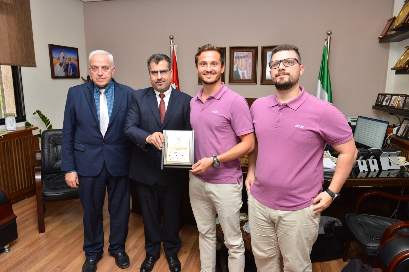 Madar Al-Saa Images 0.25833547245208144