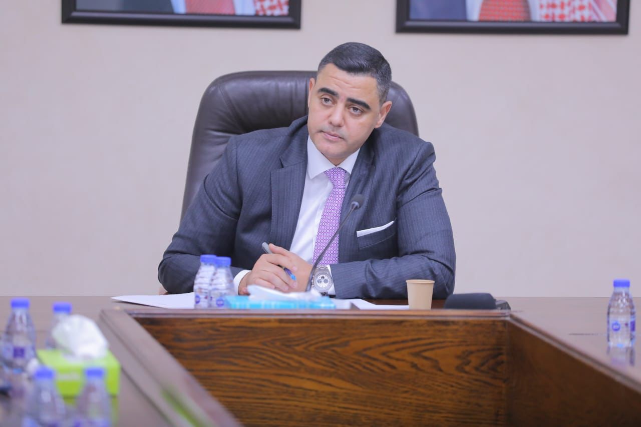 Madar Al-Saa Images 0.0005171230645759639