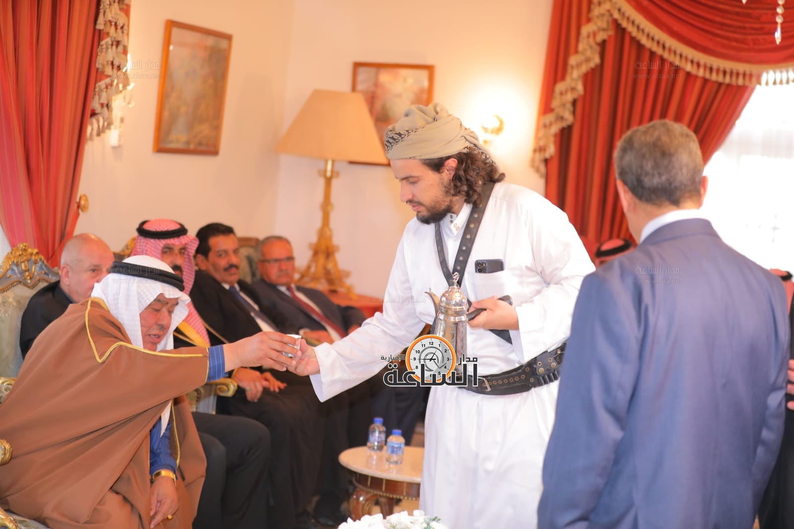 Madar Al-Saa Images 0.912480579967401