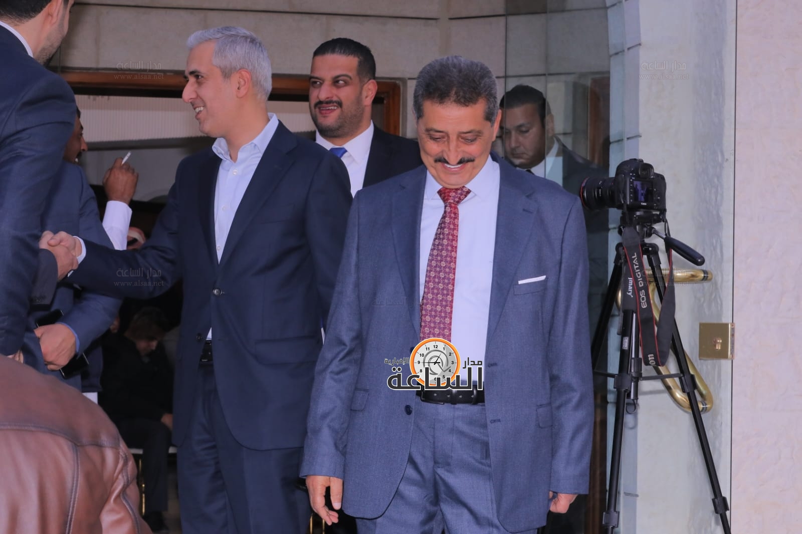 Madar Al-Saa Images 0.12801519324134092