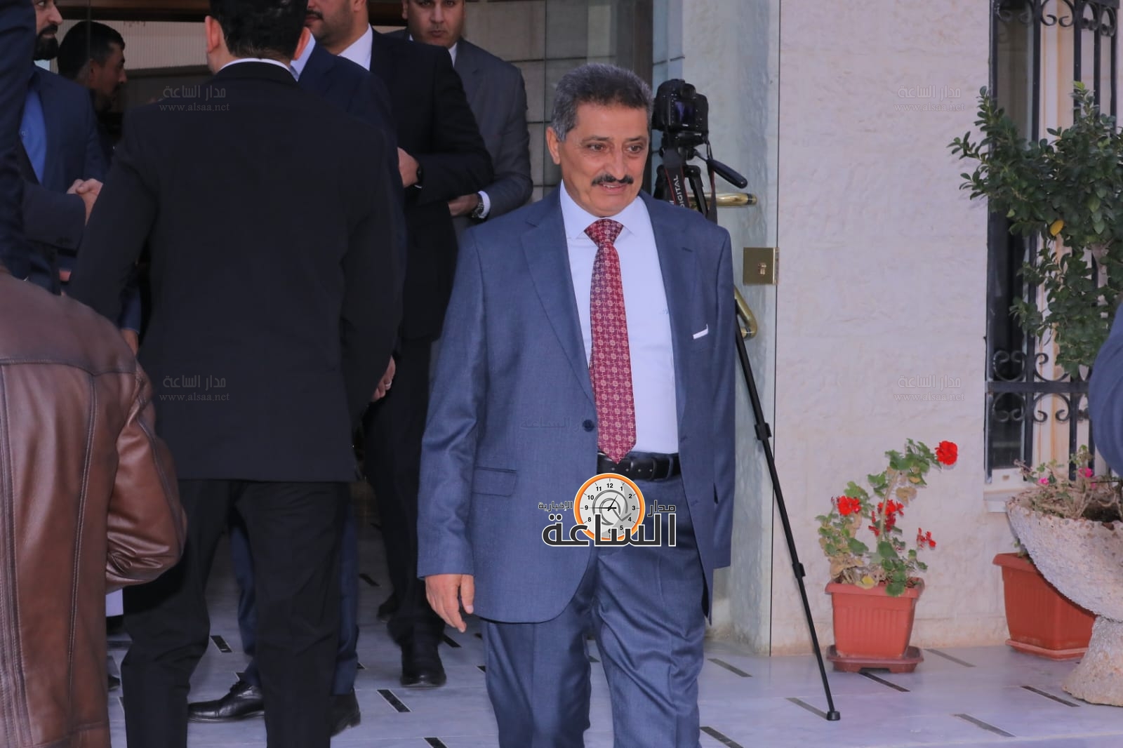 Madar Al-Saa Images 0.8942377677736066