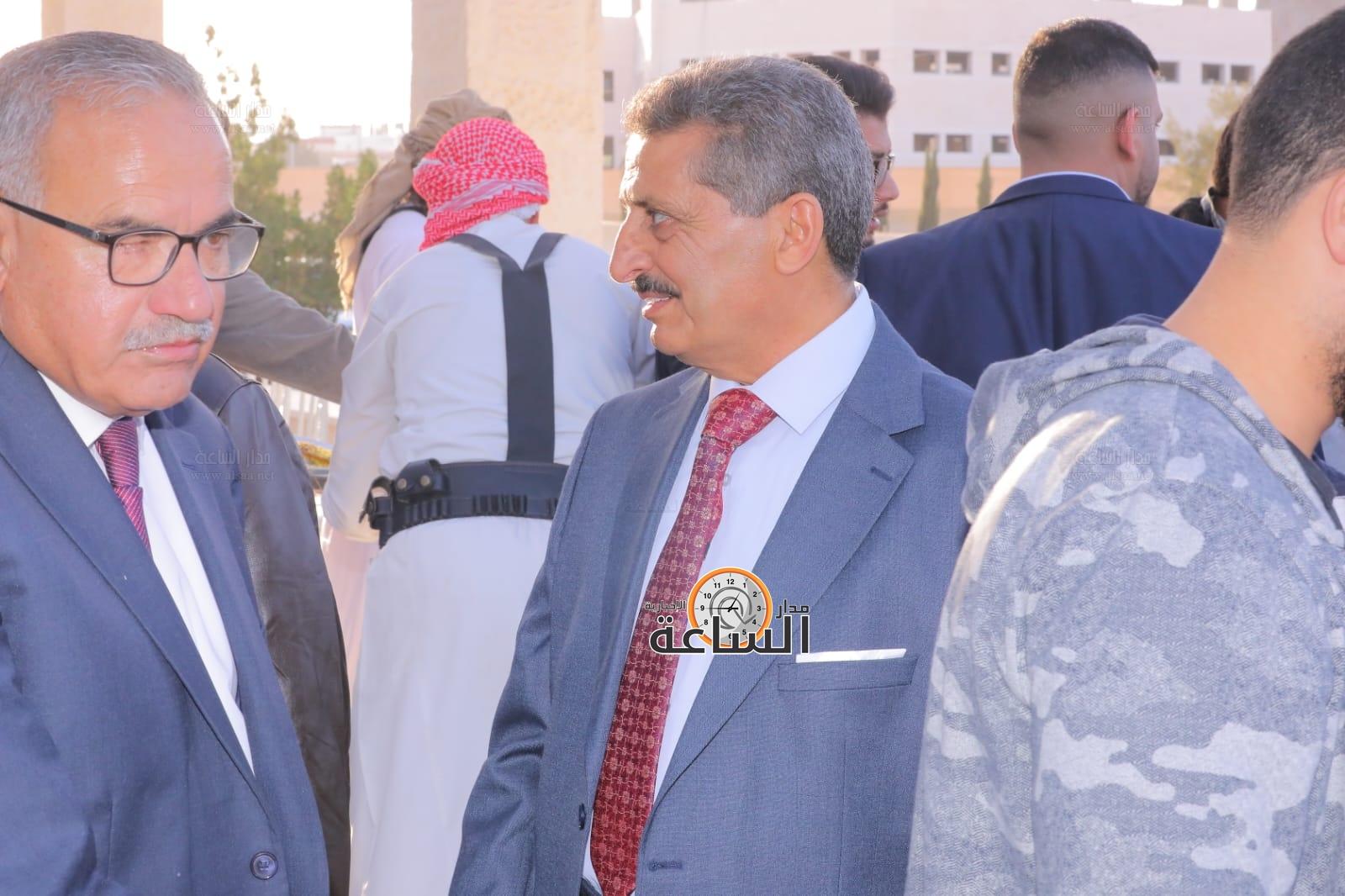 Madar Al-Saa Images 0.7240760623167235