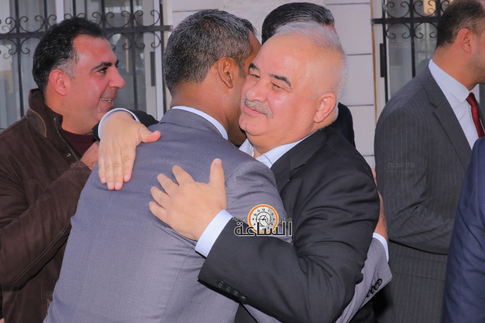 Madar Al-Saa Images 0.510776855426764