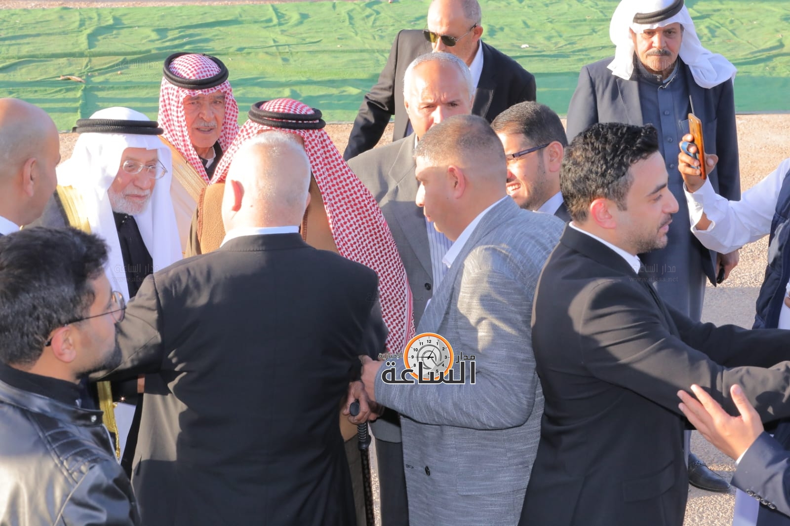 Madar Al-Saa Images 0.1494669933741004