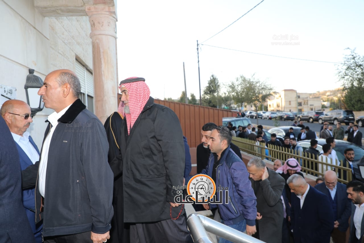 Madar Al-Saa Images 0.020475181173004398