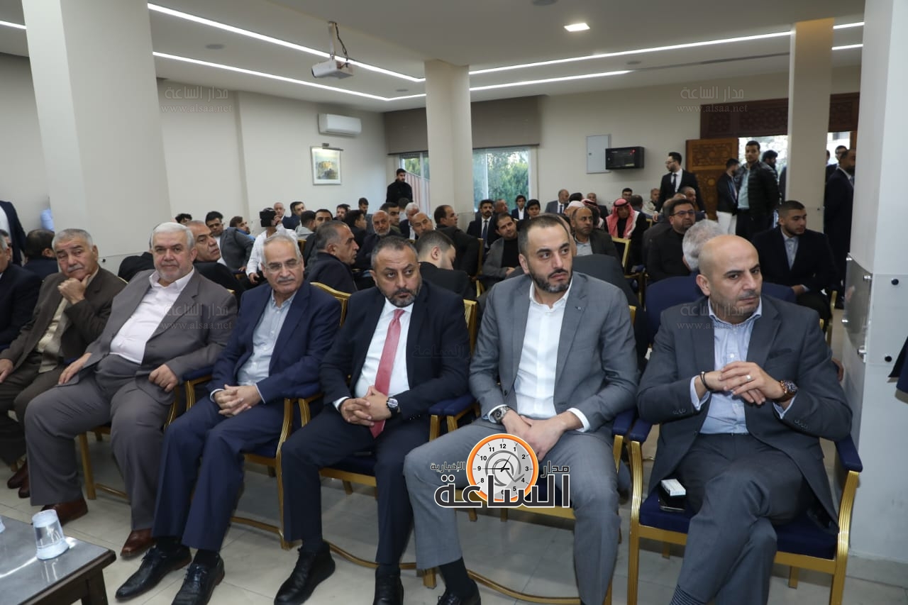 Madar Al-Saa Images 0.1439062693577473