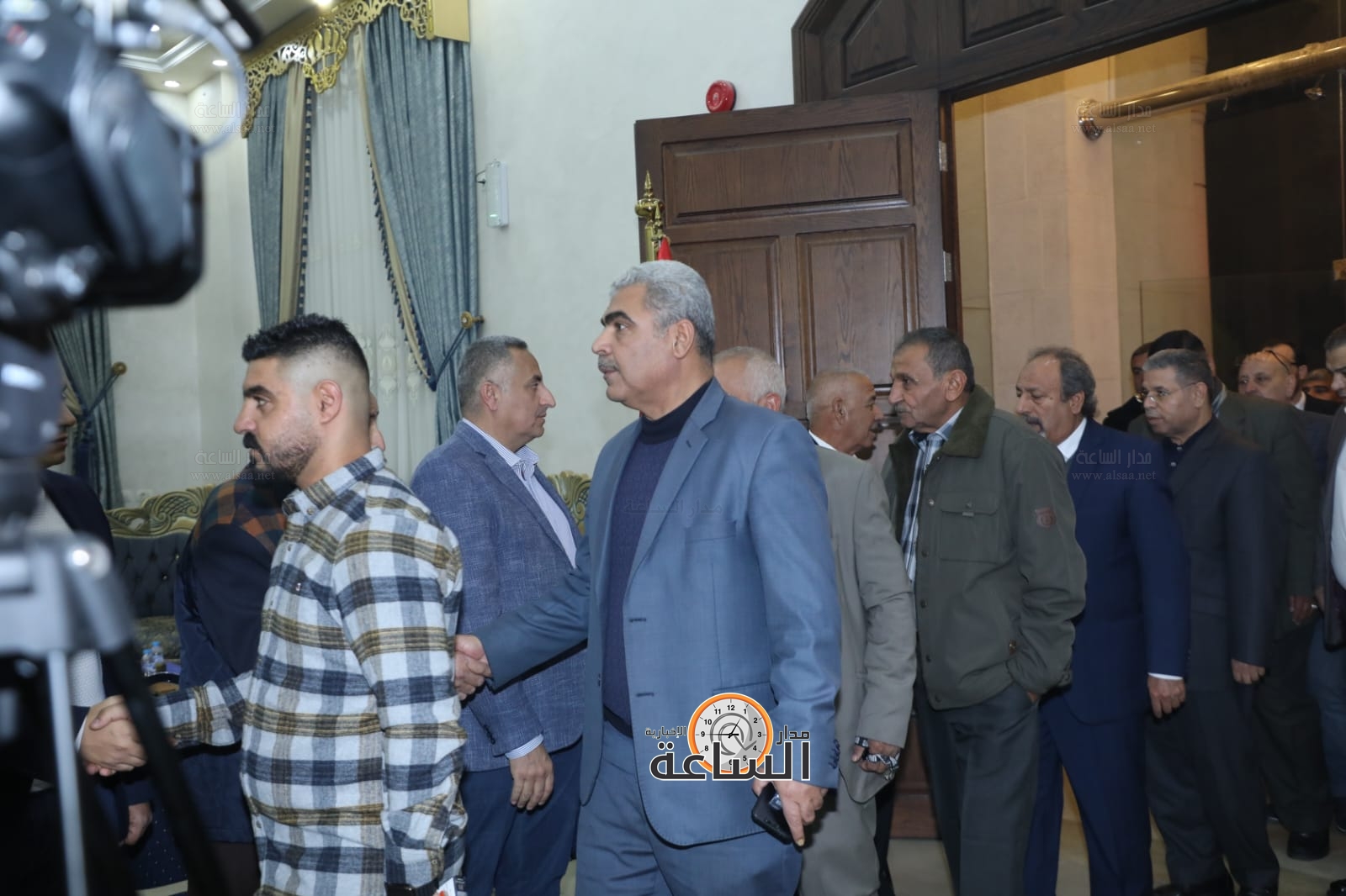 Madar Al-Saa Images 0.7165545265452704