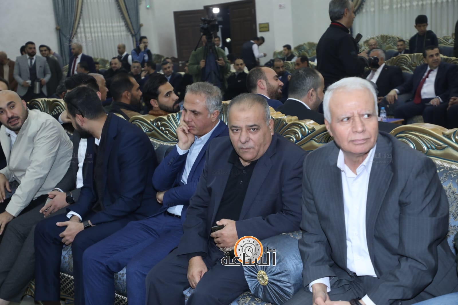 Madar Al-Saa Images 0.02728188711862245