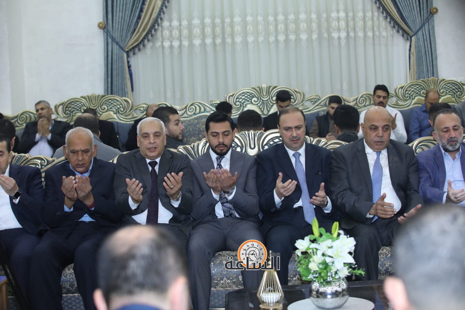 Madar Al-Saa Images 0.4176379612783716