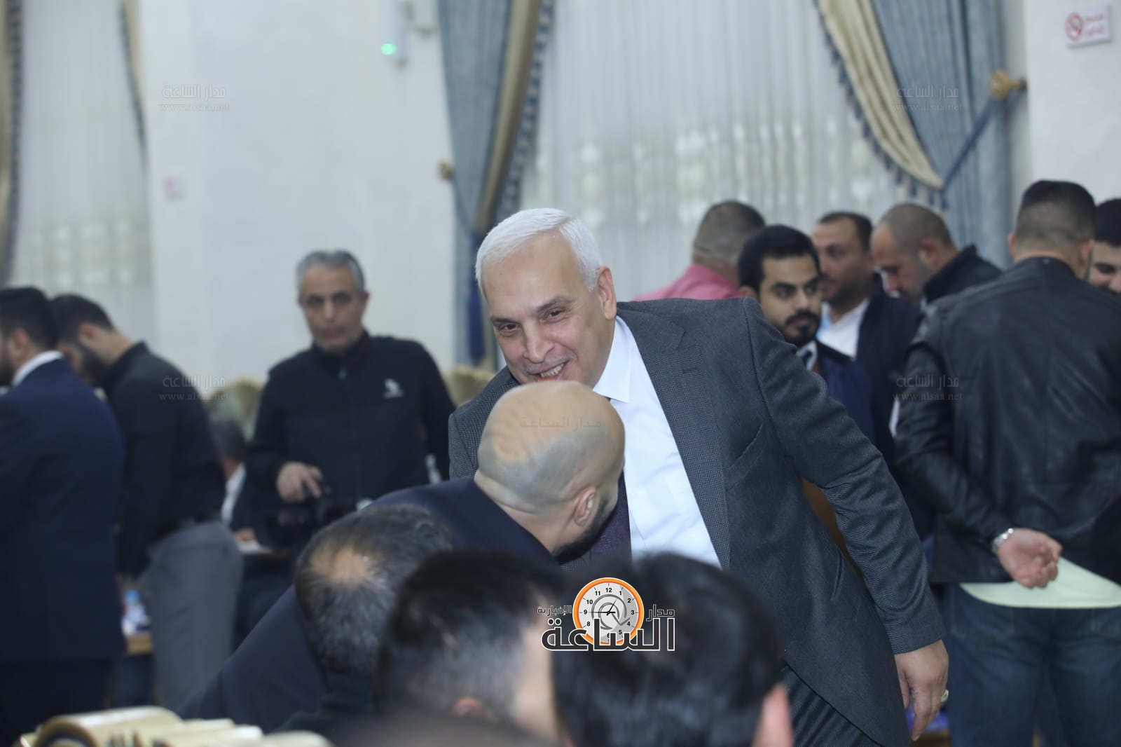 Madar Al-Saa Images 0.3830895058161021