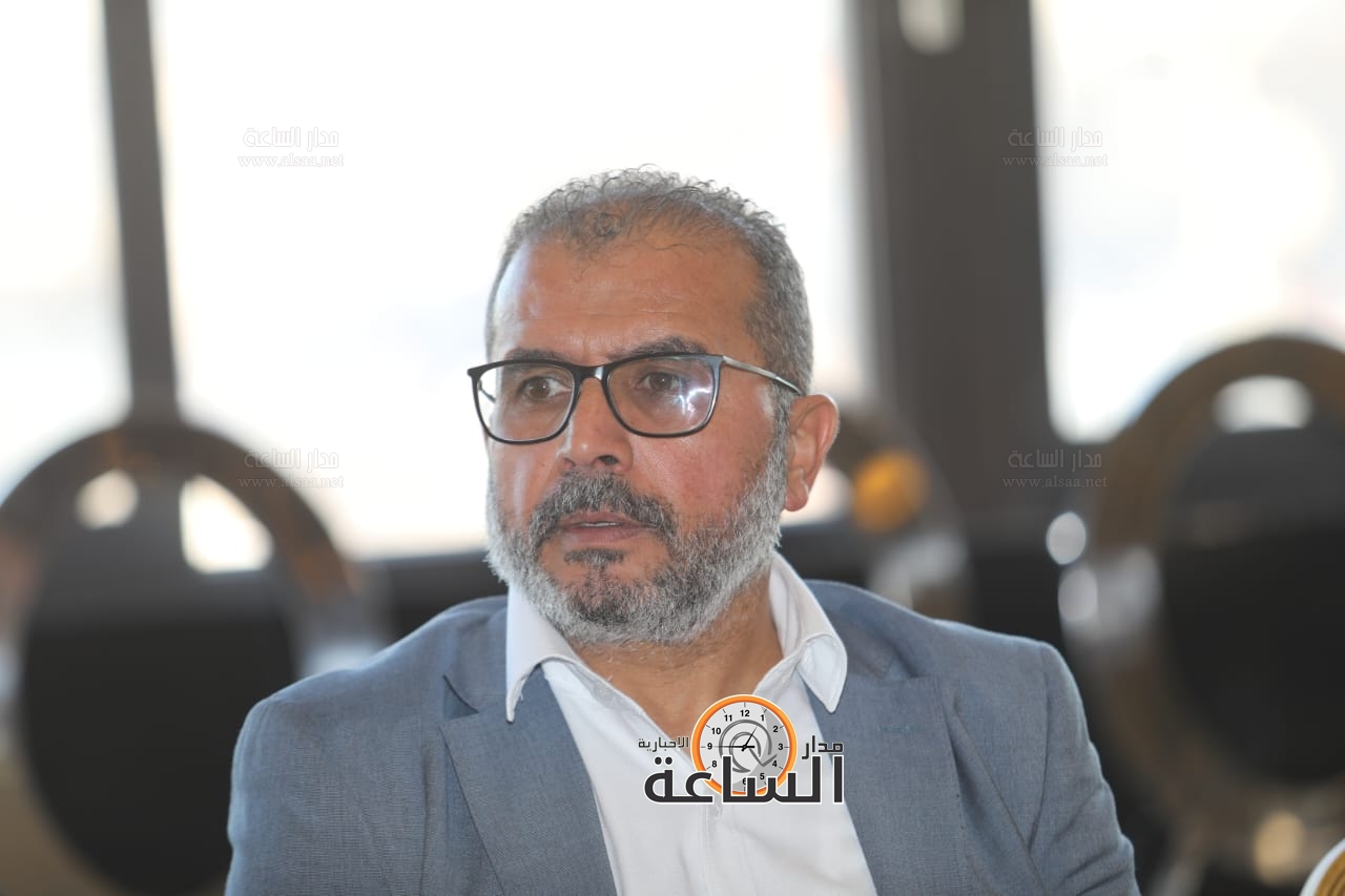 Madar Al-Saa Images 0.5685361373794946