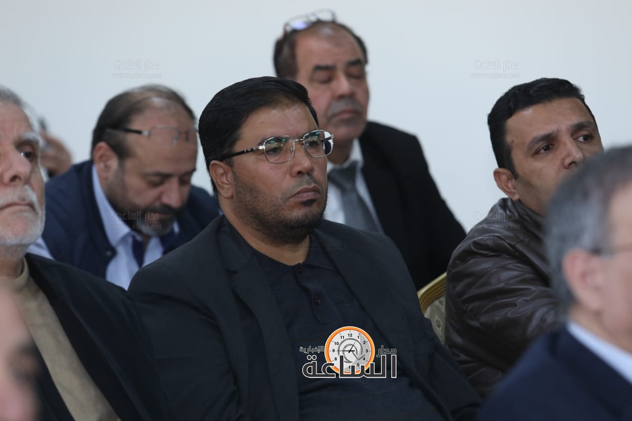 Madar Al-Saa Images 0.29915031994403485