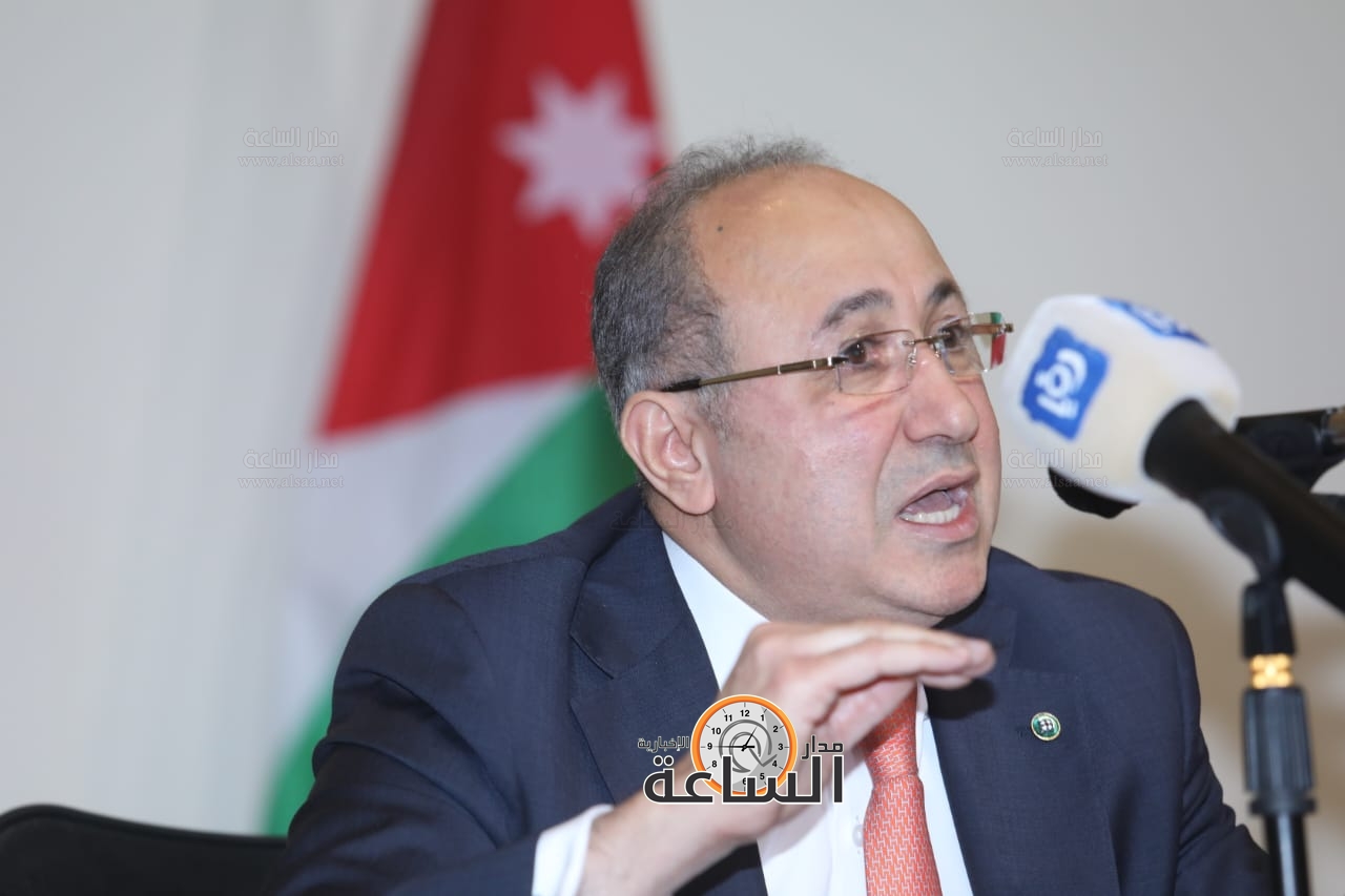 Madar Al-Saa Images 0.18744690619416482