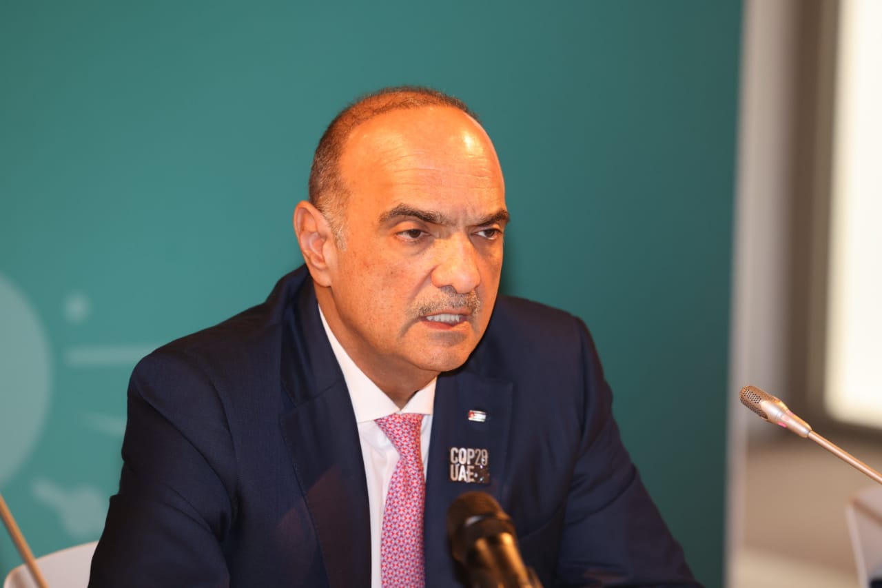 Madar Al-Saa Images 0.08781077449838404