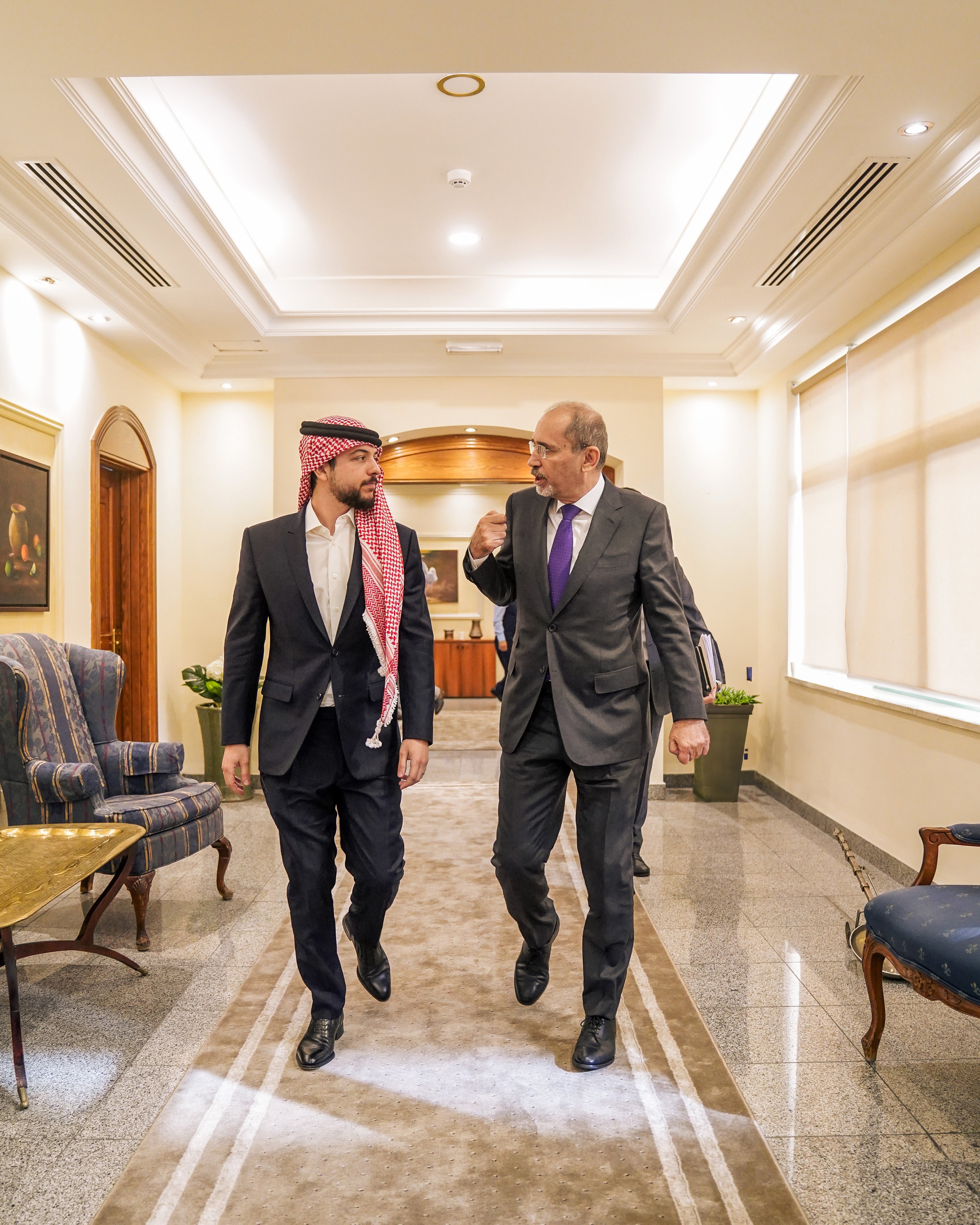 Madar Al-Saa Images 0.6554149757613907