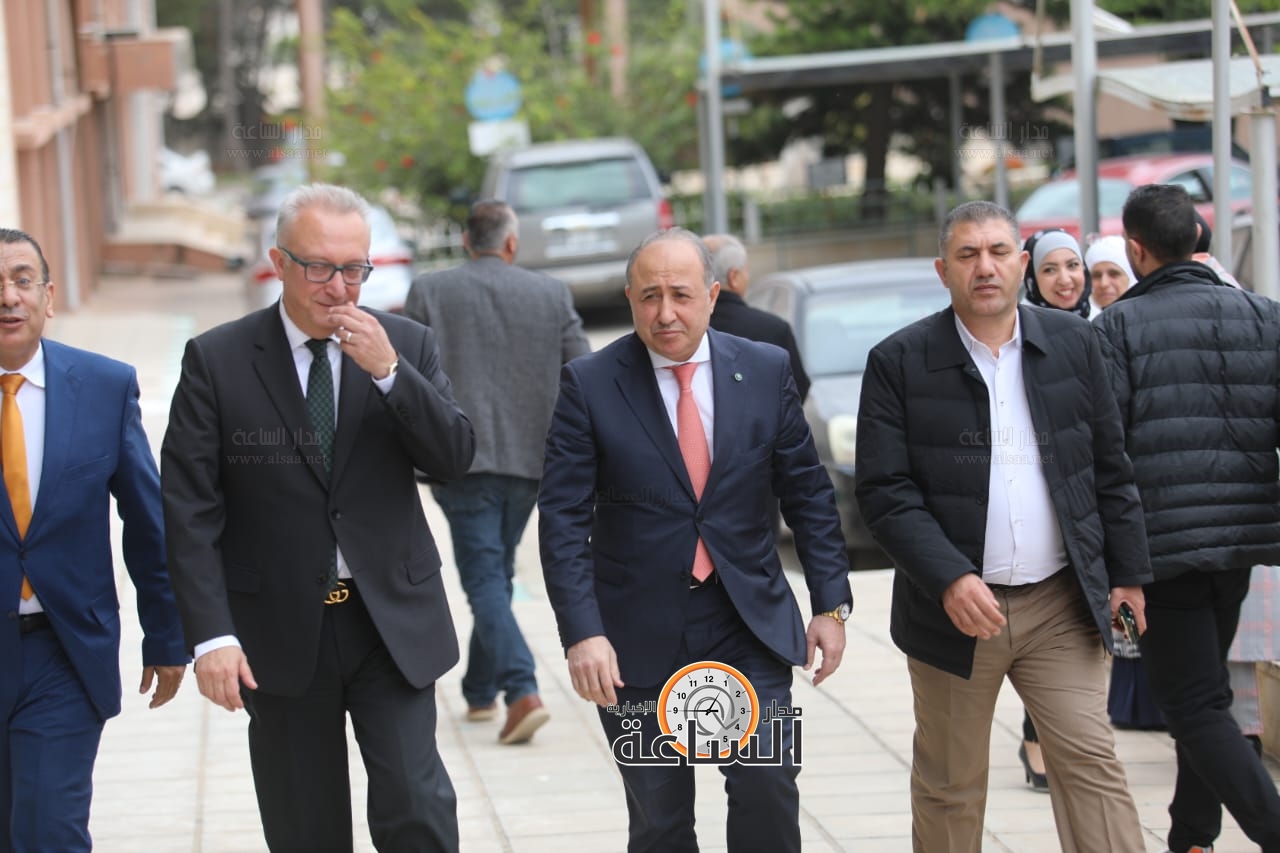 Madar Al-Saa Images 0.13407816033866204