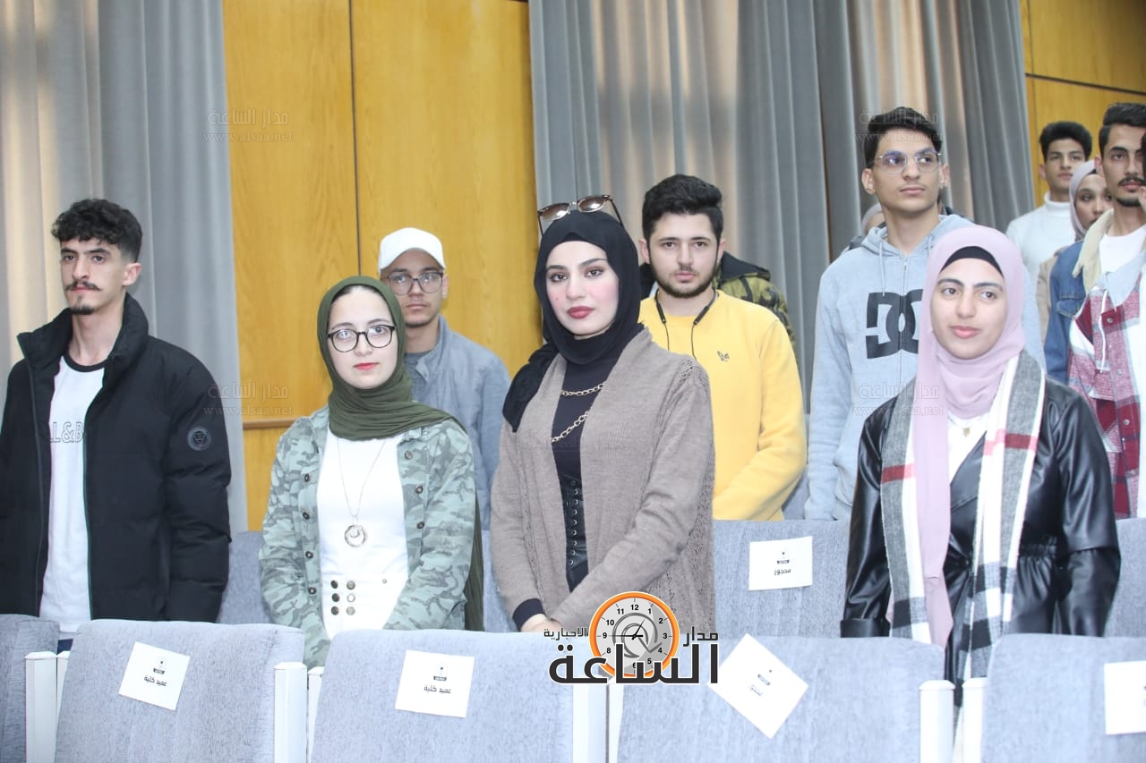 Madar Al-Saa Images 0.39259368878566936