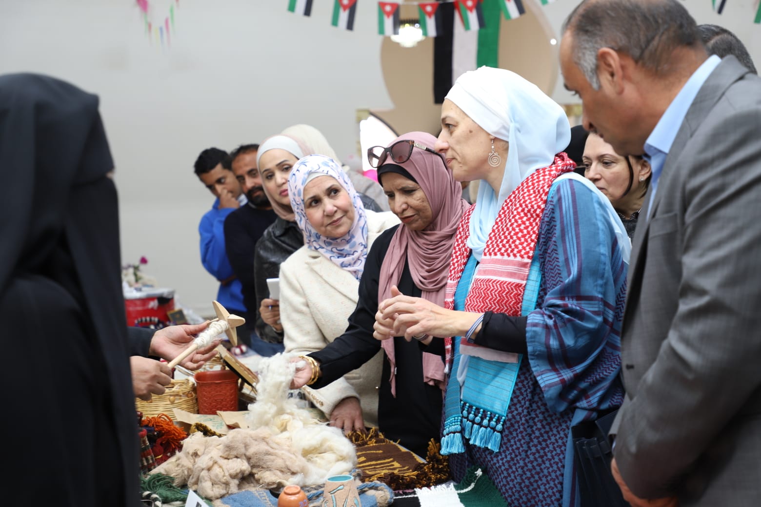 Madar Al-Saa Images 0.2589502833030817