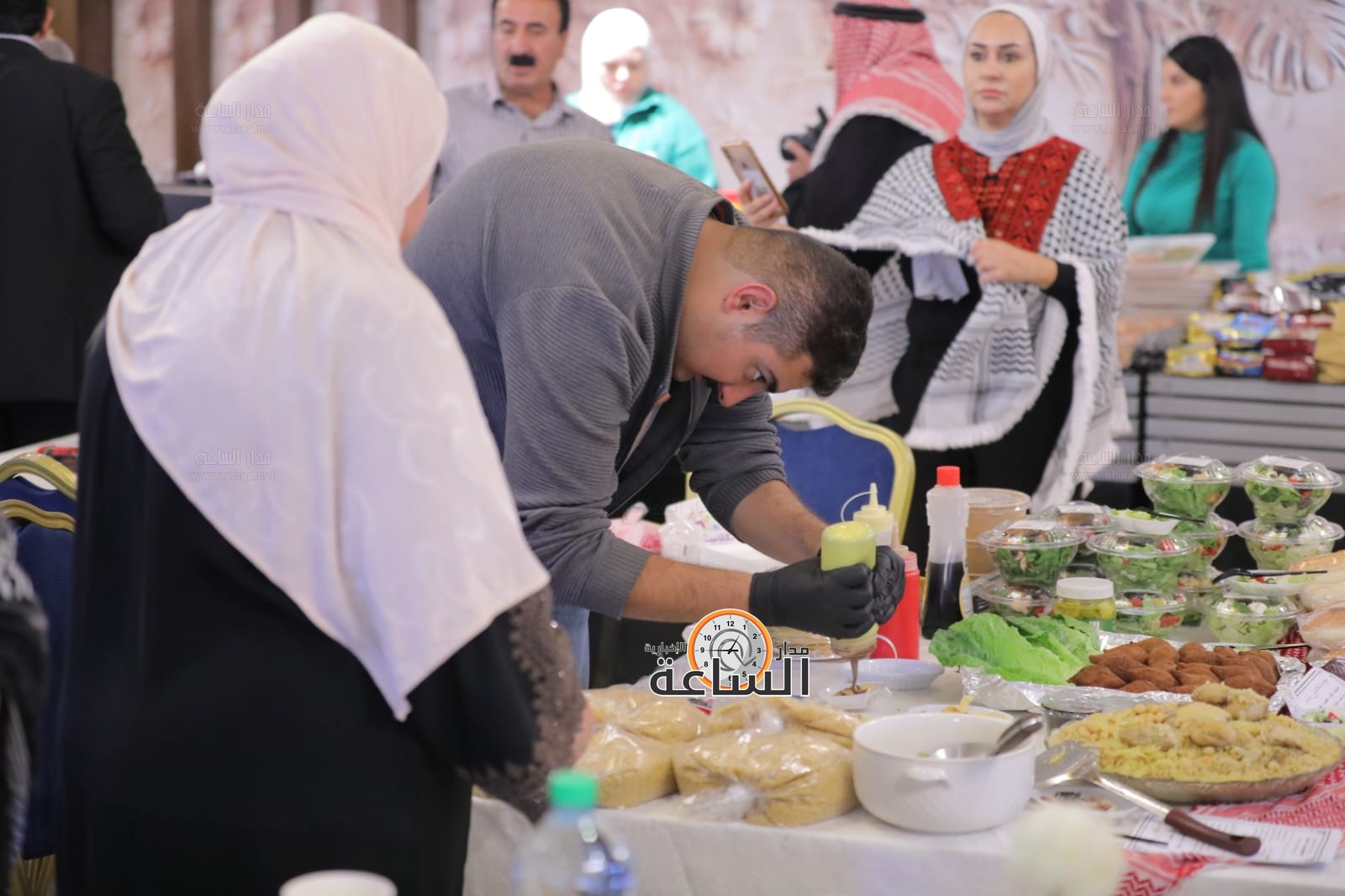 Madar Al-Saa Images 0.32551503846226937